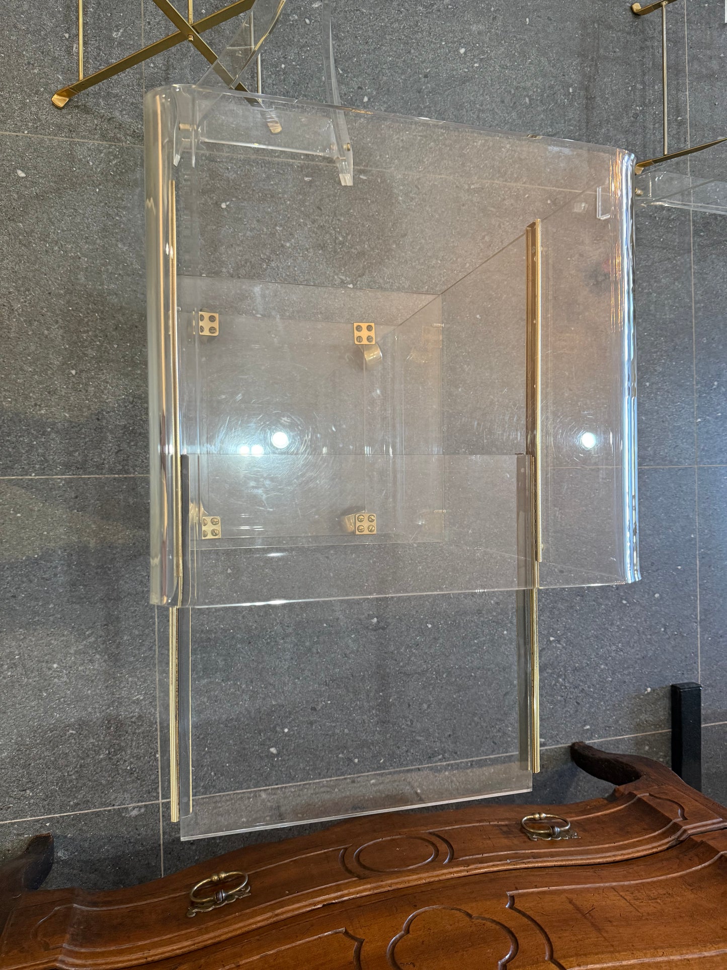 Desserte roulante en plexiglas – Marais International – années 1970-1980