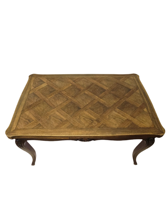 Table style Louis XV à rallonges