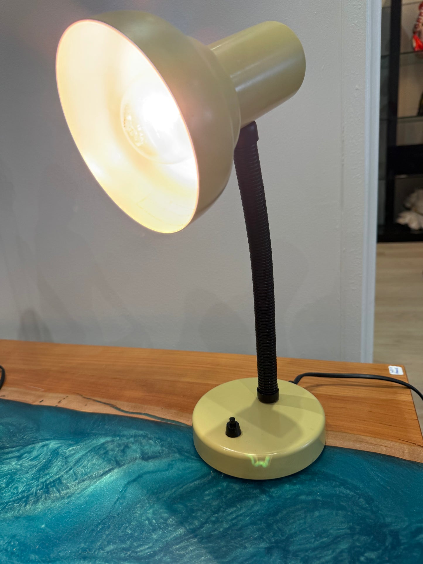 Lampe de bureau vintage articulée – Design années 70 – Style industriel
