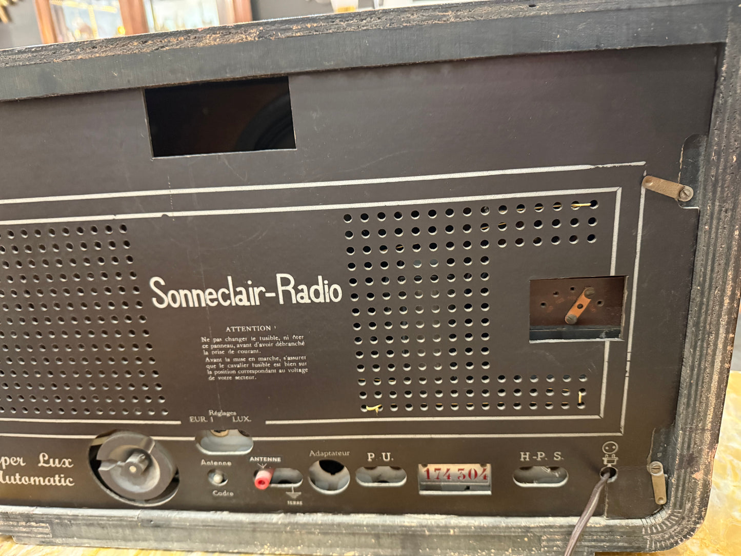 Radio TSF vintage SONNECLAIR à lampes – Multibandes – France – Années 1950