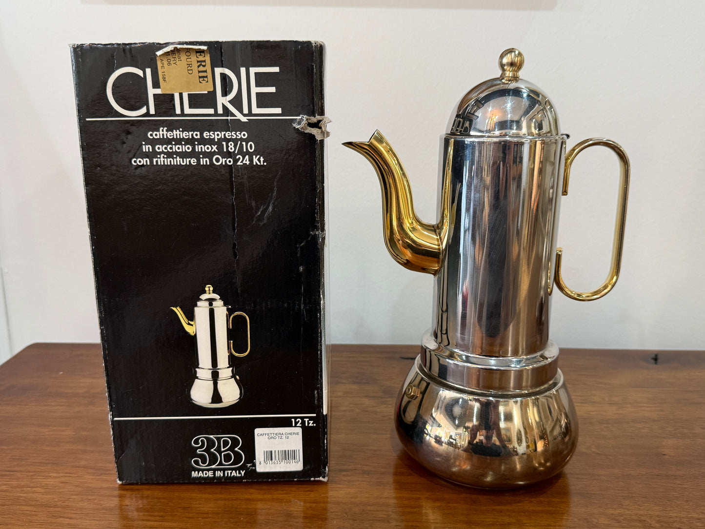 Cafetière espresso italienne CHÉRIE 12 tasses – Inox 18/10 et finitions or 24 Kt – Made in Italy – H. 29 cm