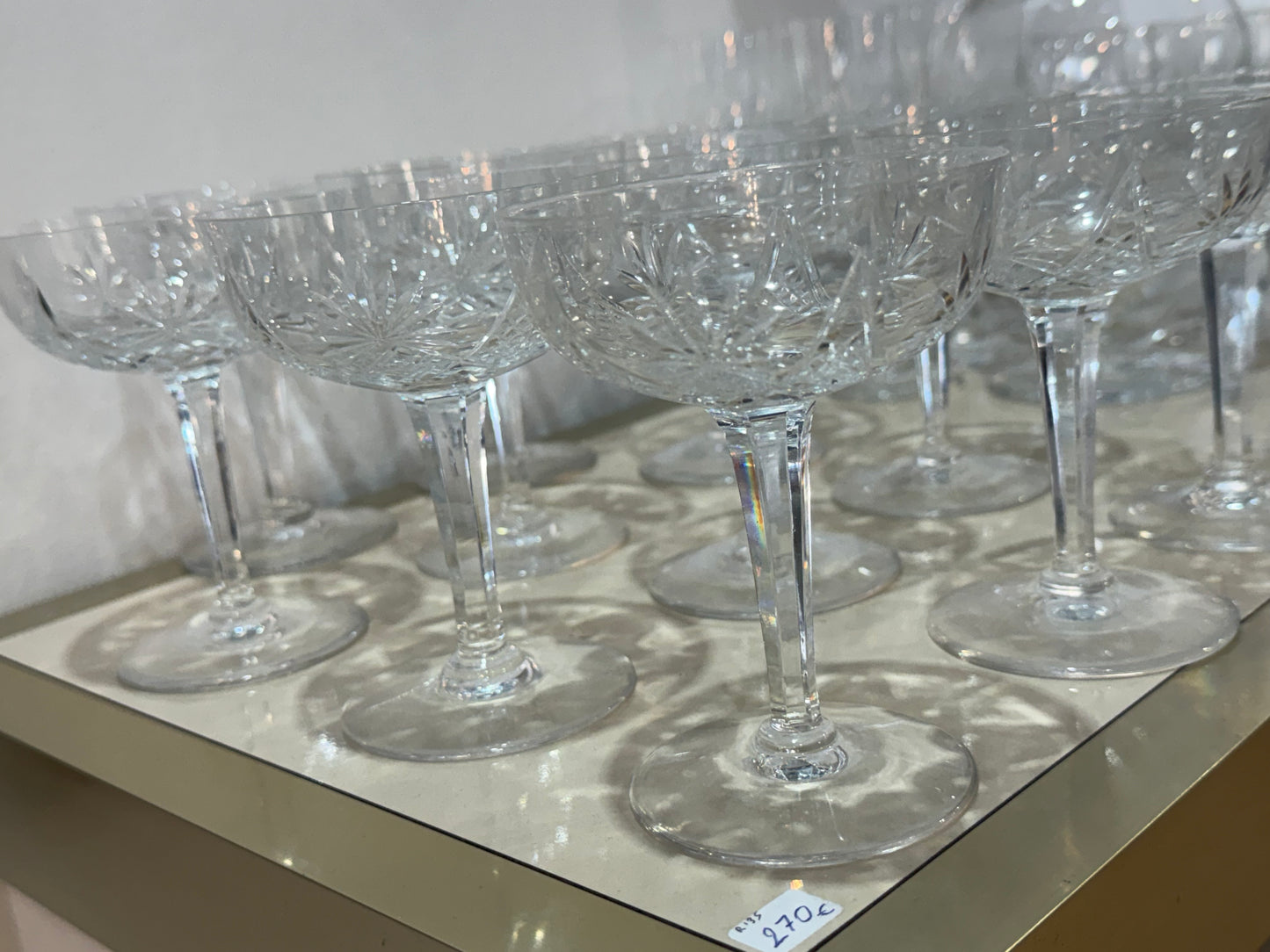Lot de 11 Coupes à Champagne en Cristal Taillé – 12 cm