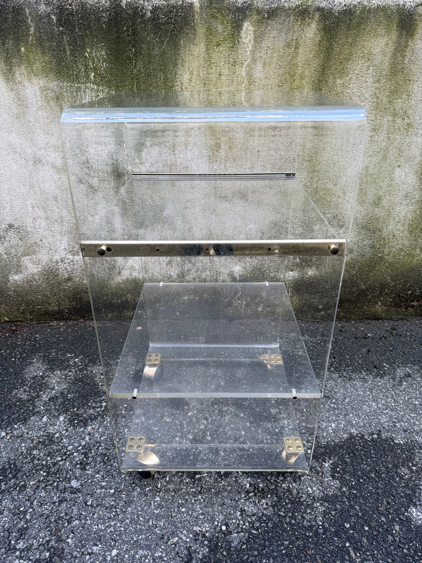 Desserte roulante en plexiglas – Marais International – années 1970-1980