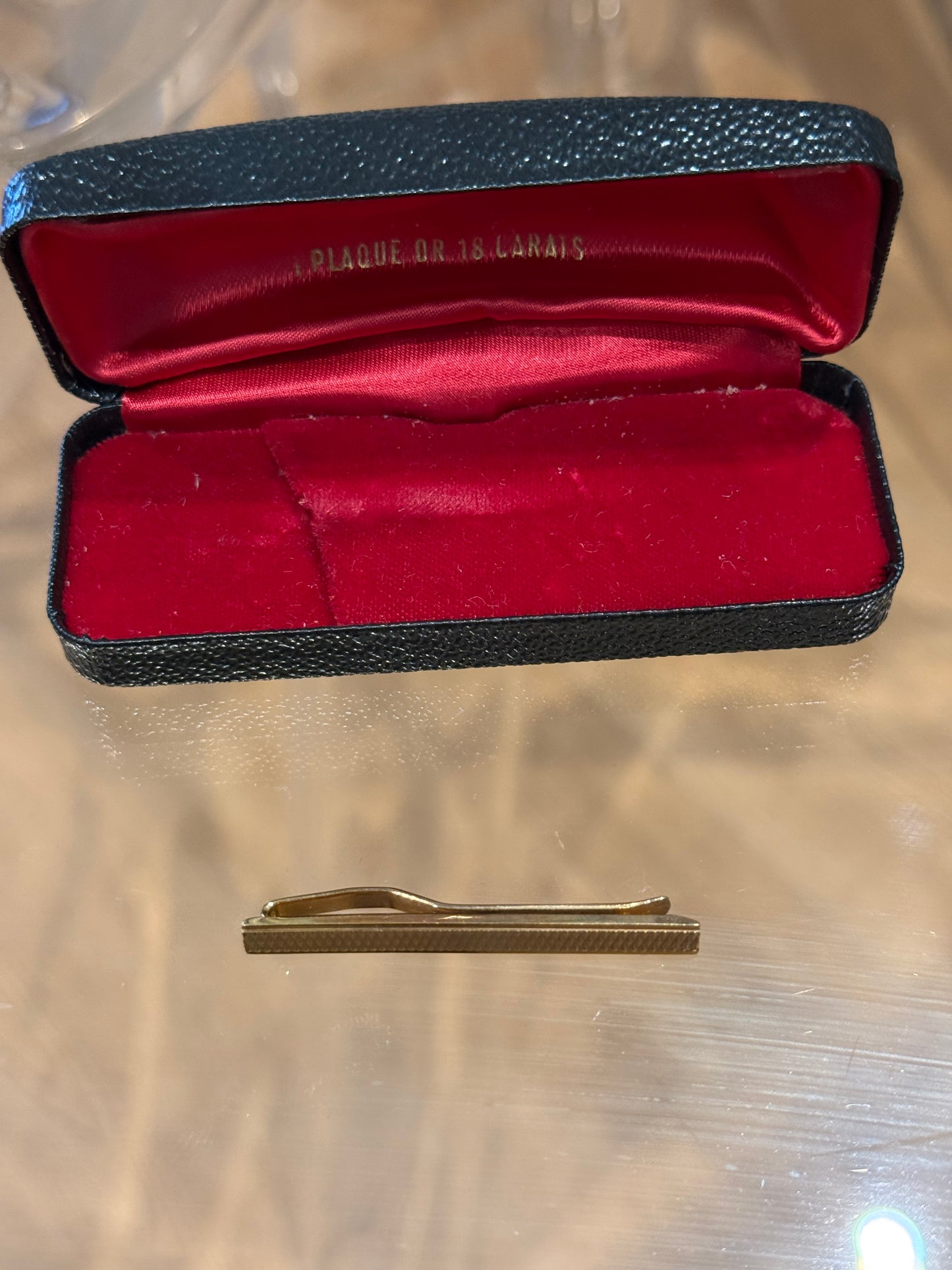 Pince à cravate vintage en plaqué or 18 carats – Avec écrin d’origine
