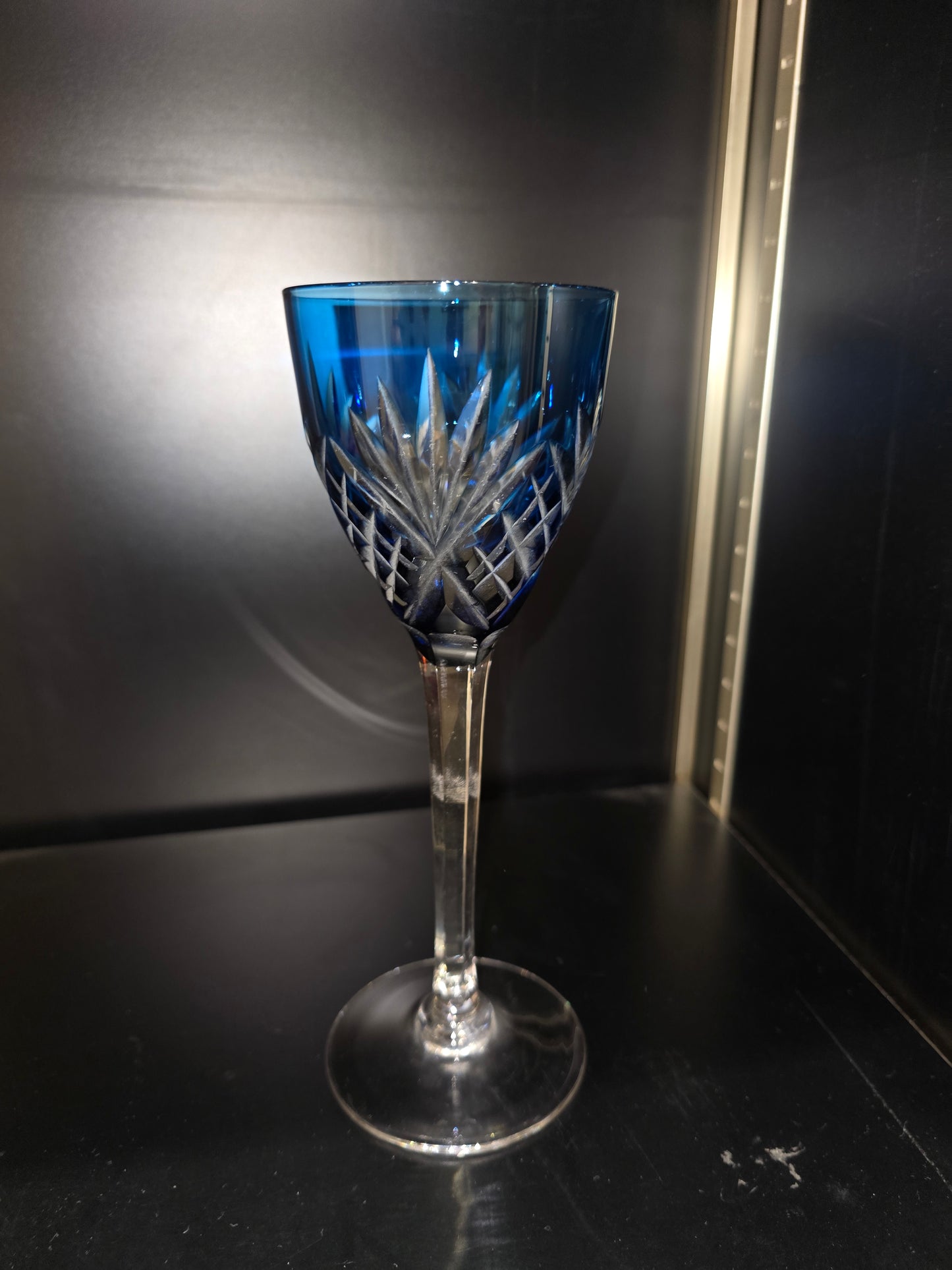 12 coupes / verres colorés Saint-Louis modèle Chantilly