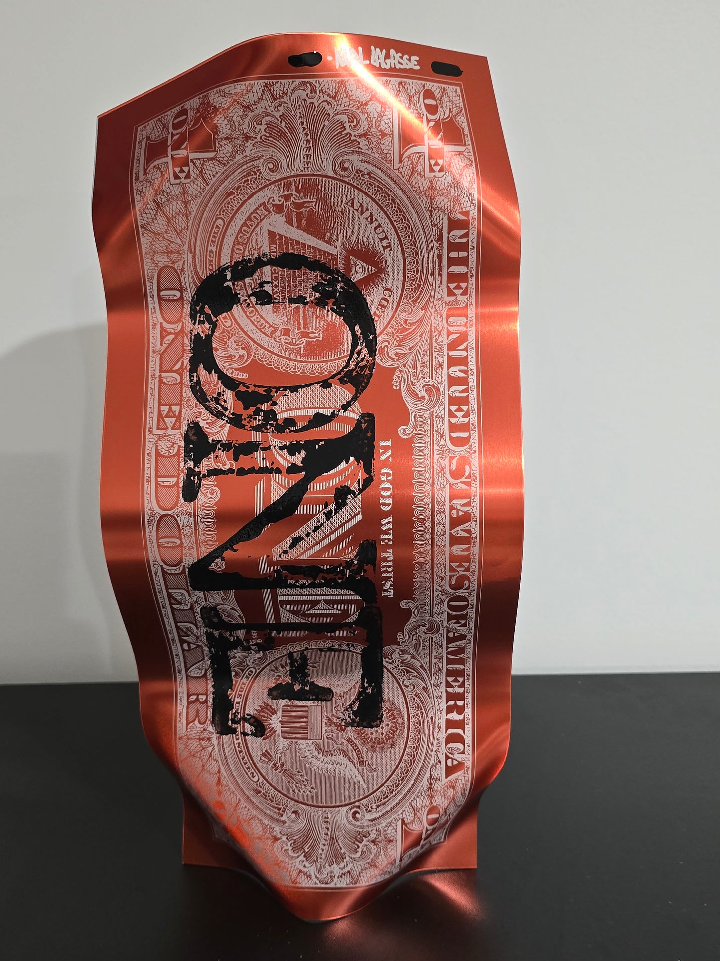 One dollar rouge/noir -Karl lagasse 11/14