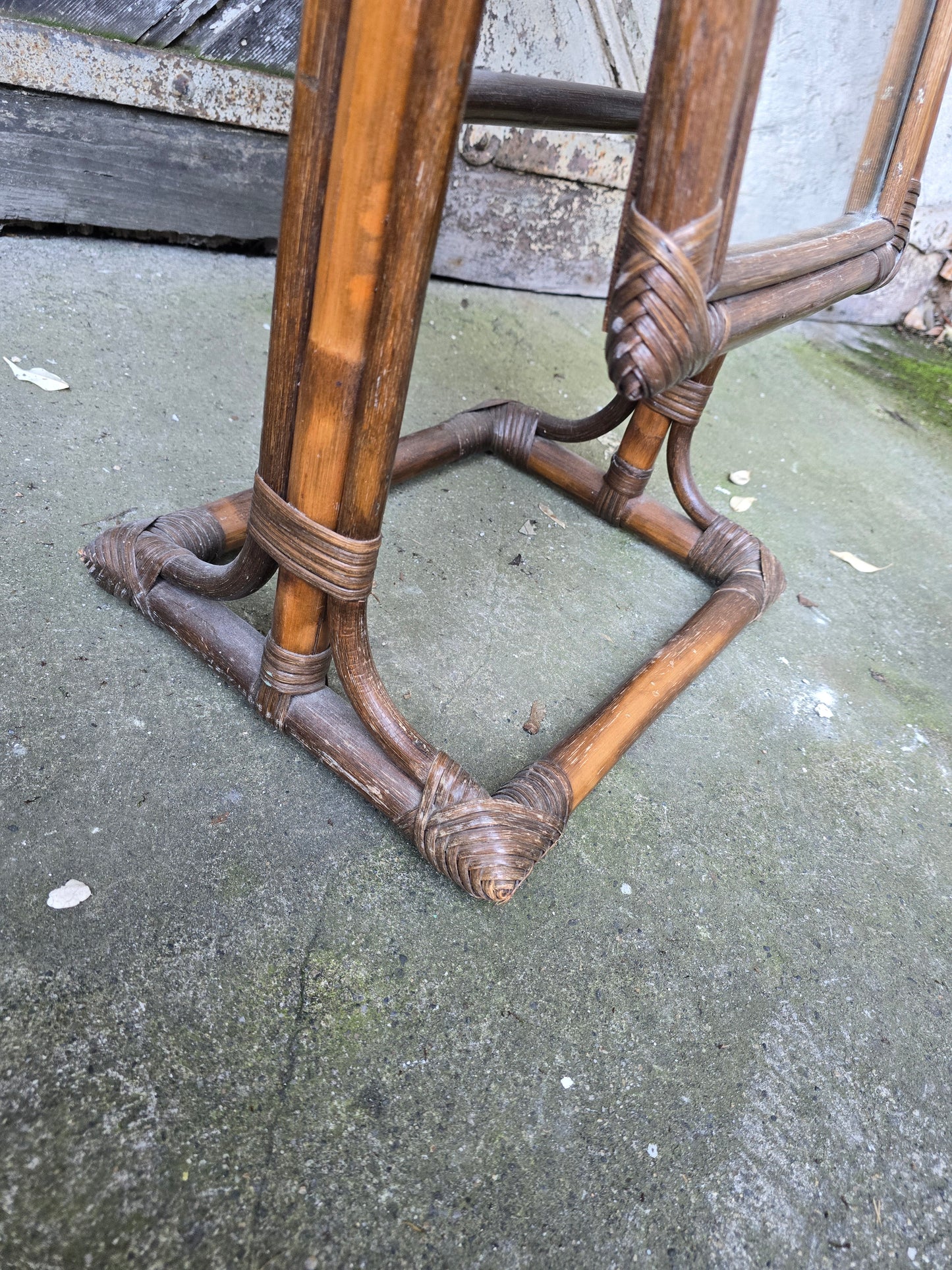 Miroir psyché vintage en bambou et rotin – années 1960 / 1970