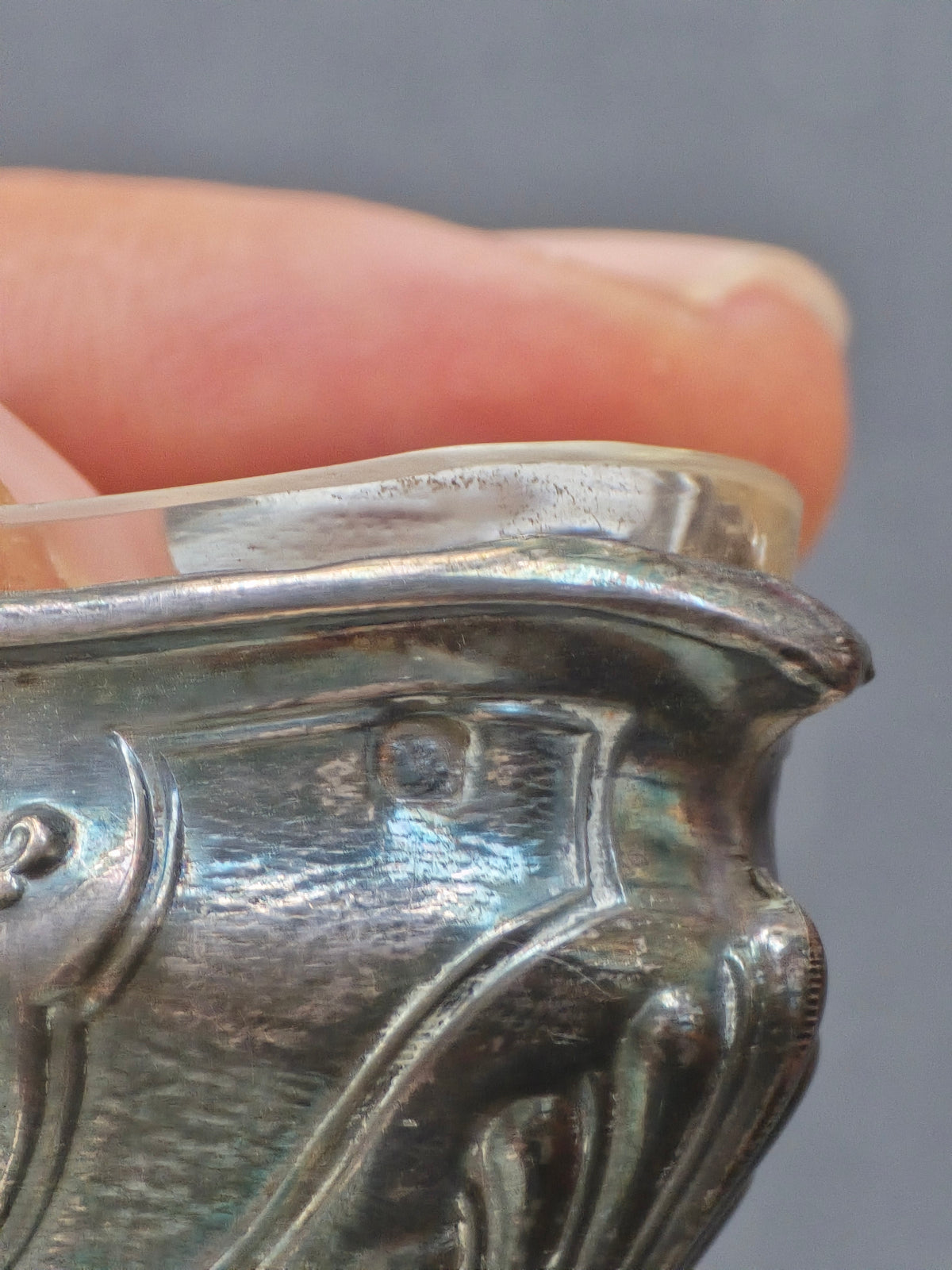 Paire de salerons en argent massif et cristal – écrin Perrusset, Nancy