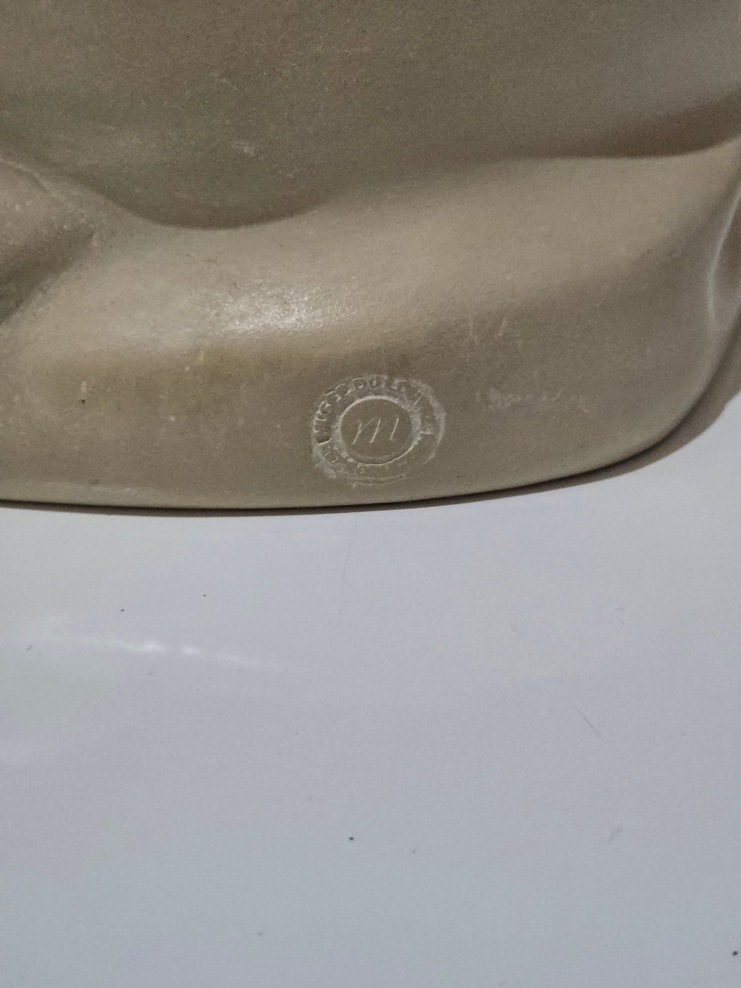 Sculpture – Vierge Méditative (Reproduction Officielle des Musées Nationaux)