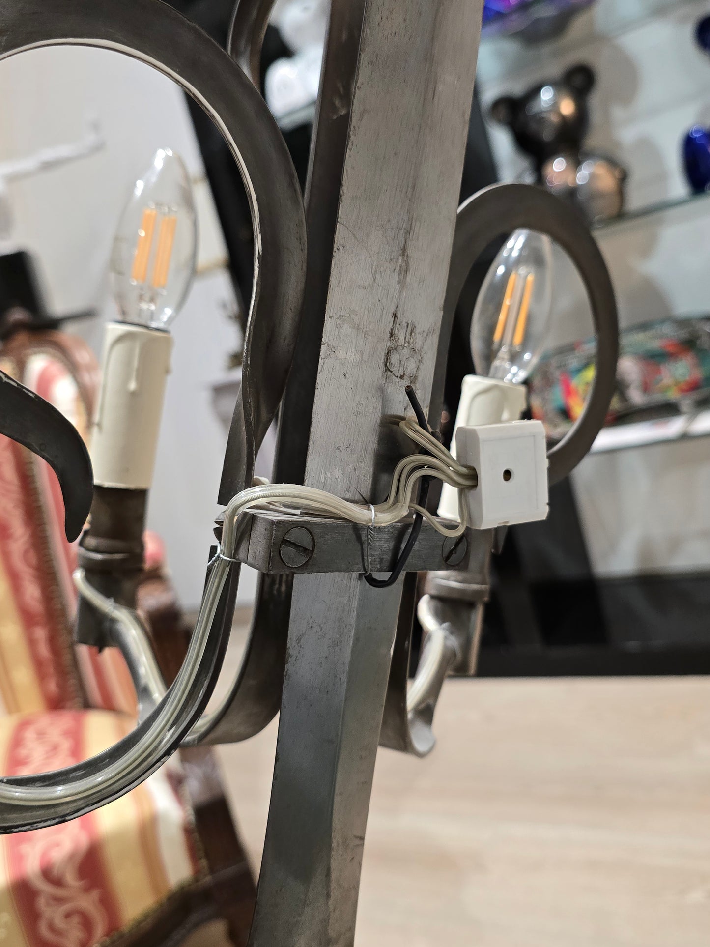 Paire d’appliques murales baïonnette – Pièce unique, XIXe siècle