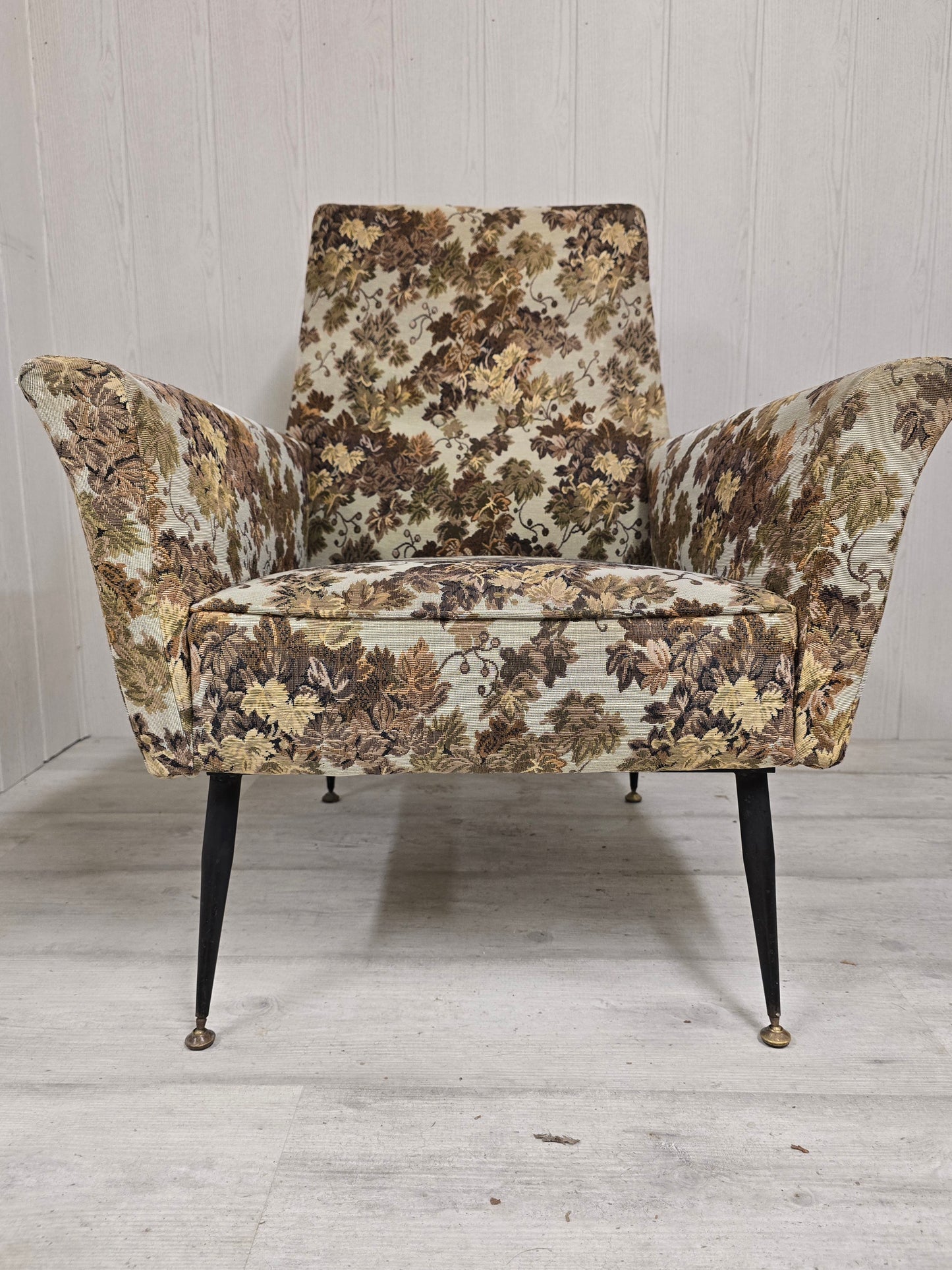 Paire de fauteuils Mid-Century Design – Piètement compas métal & tapisserie jacquard – Années 1960