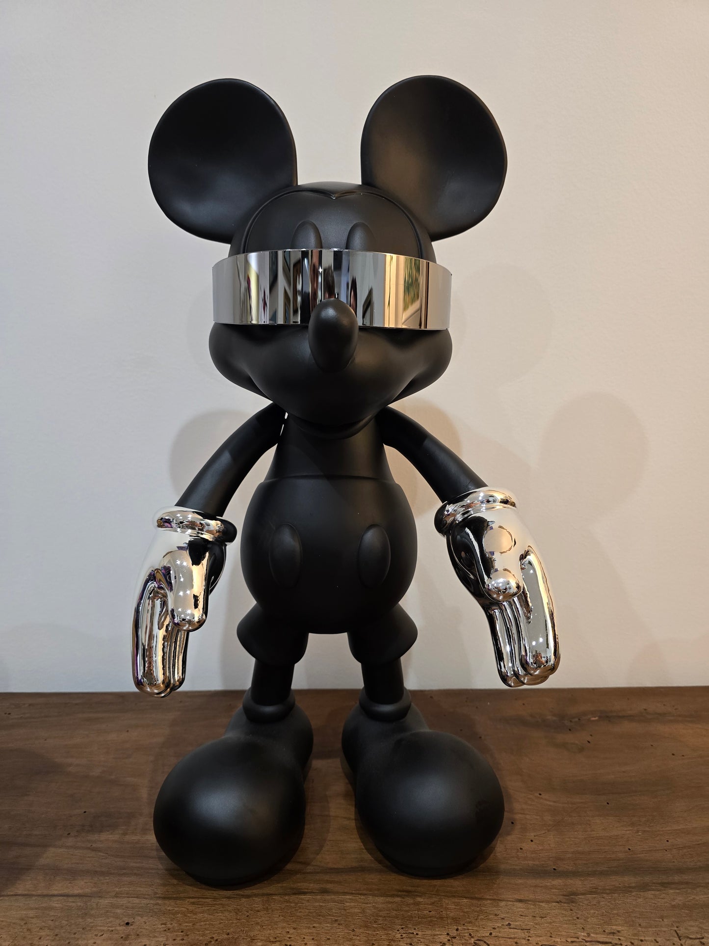 Mickey Cyber Punk 56 cm – Atelier Home
