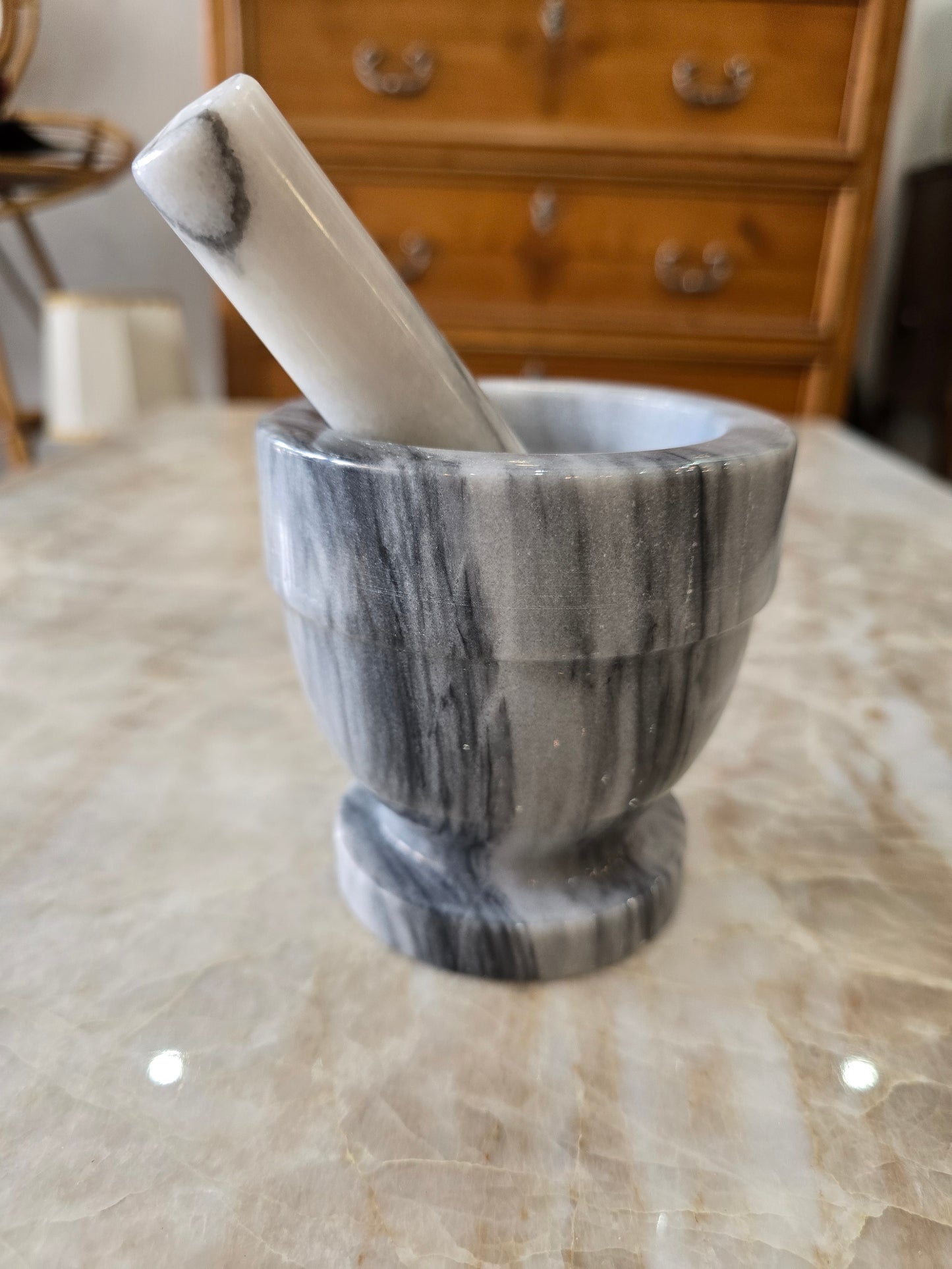 Pilon en marbre