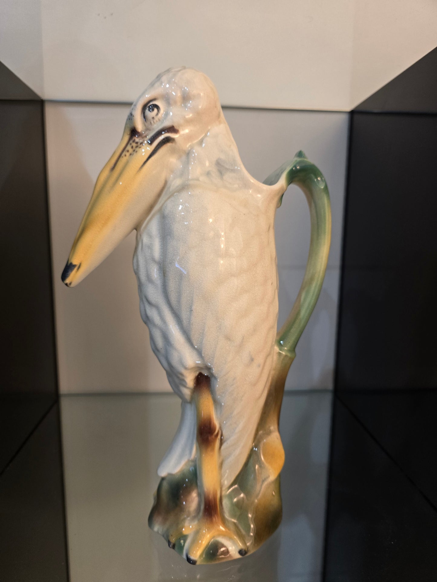 Pichet naturaliste “Marabout”
Faïencerie Keller & Guérin – Saint-Clément
Fin XIXe siècle (circa 1885-1895)