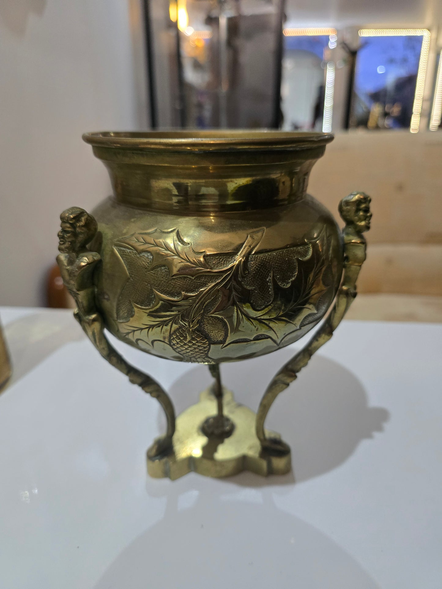 Brûle-parfum / Pot décoratif en laiton signé RAULIN – Style Art Nouveau