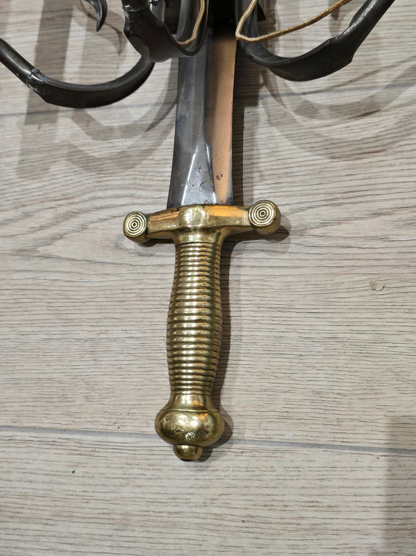 Paire d’appliques murales baïonnette – Pièce unique, XIXe siècle