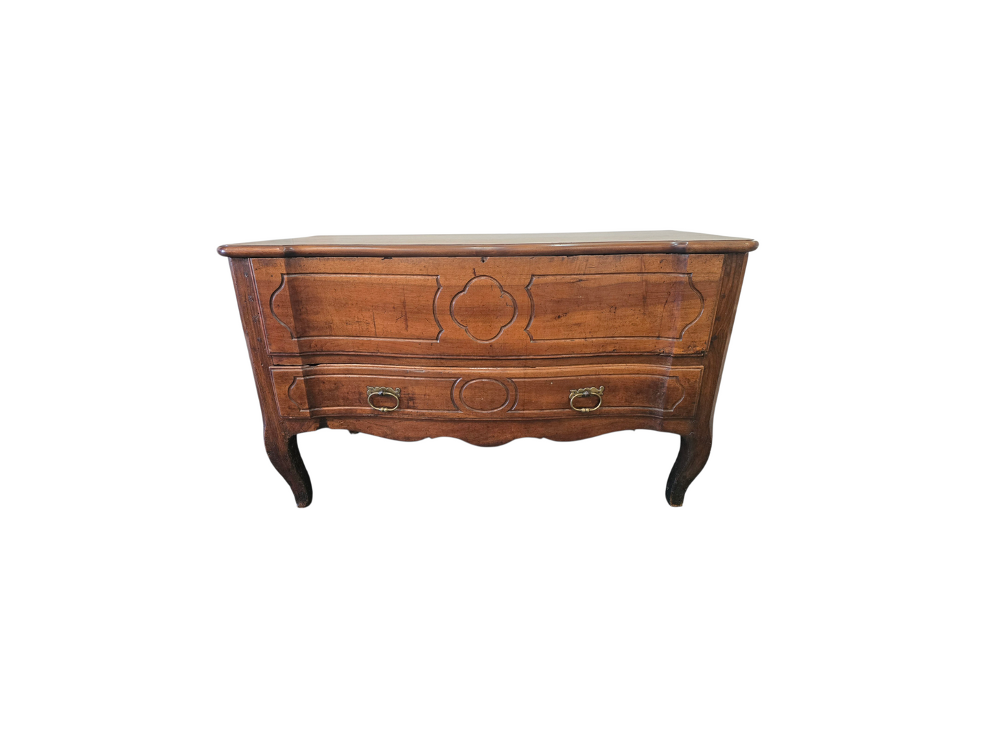 Commode coffre régionale en noyer massif, style Louis XV – fin XVIIIe / début XIXe siècle