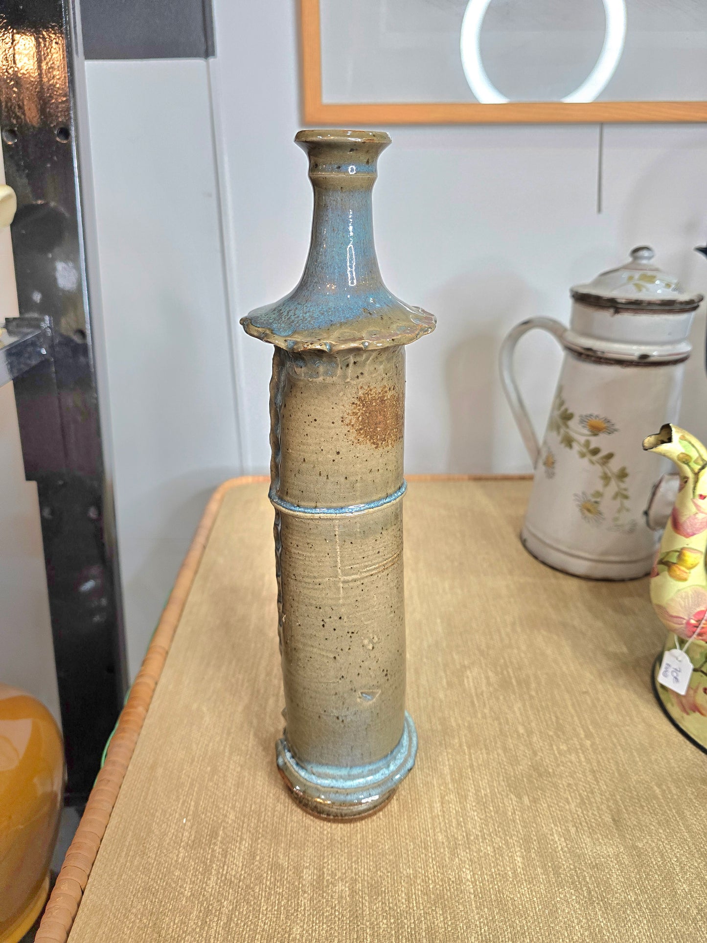 Vase sculptural en grès émaillé – Travail artisanal – Années 70's