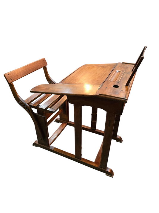 Pupitre d’écolier ancien