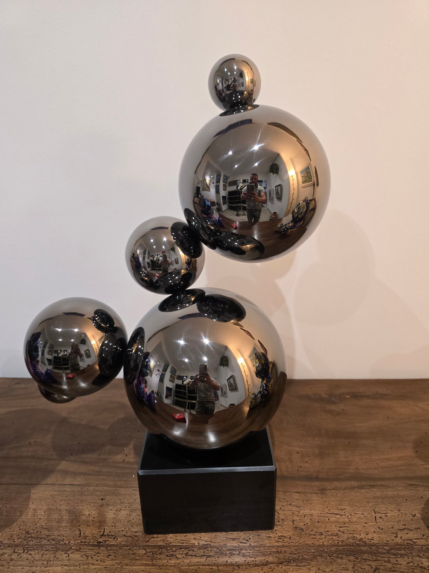 Sculpture Pop Art Sphères Chromées – 55 cm