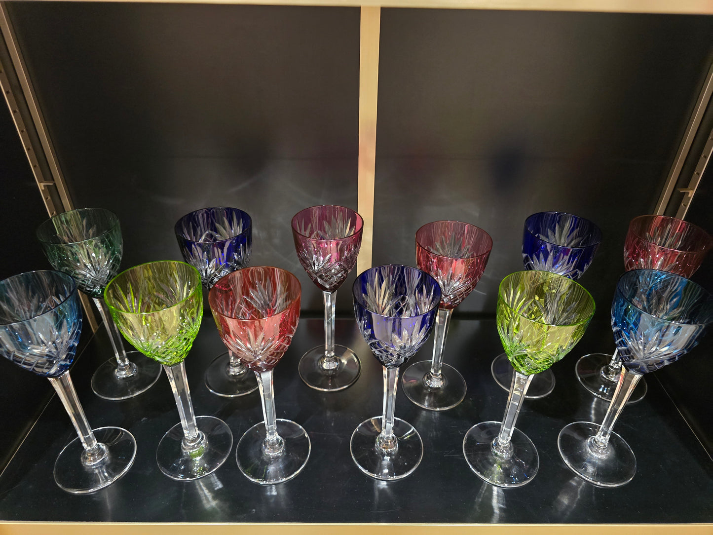 12 coupes / verres colorés Saint-Louis modèle Chantilly