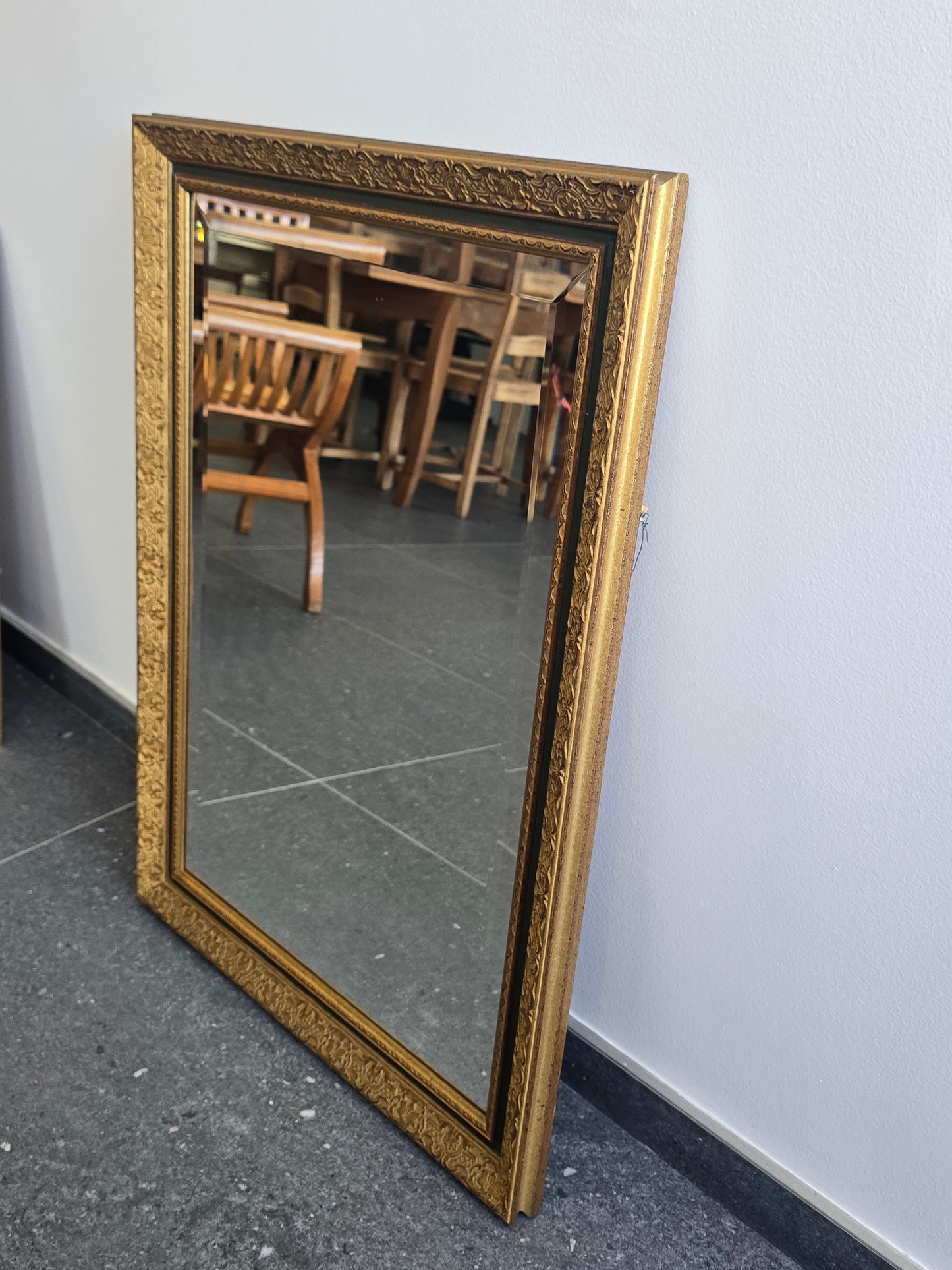 Miroir biseauté à cadre doré – 85x60cm Décor floral