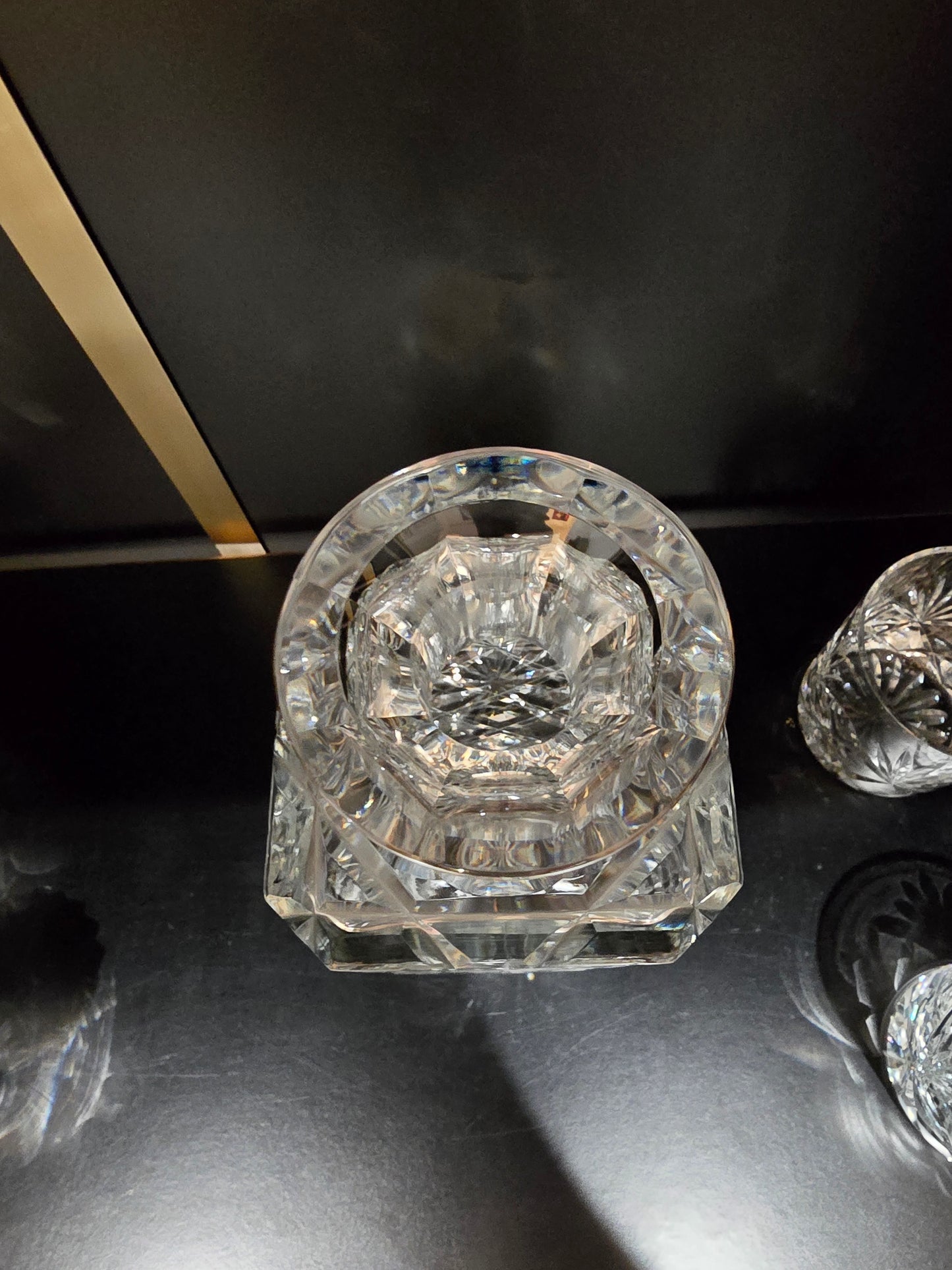 Service à whisky – carafe et 4 verres en cristal