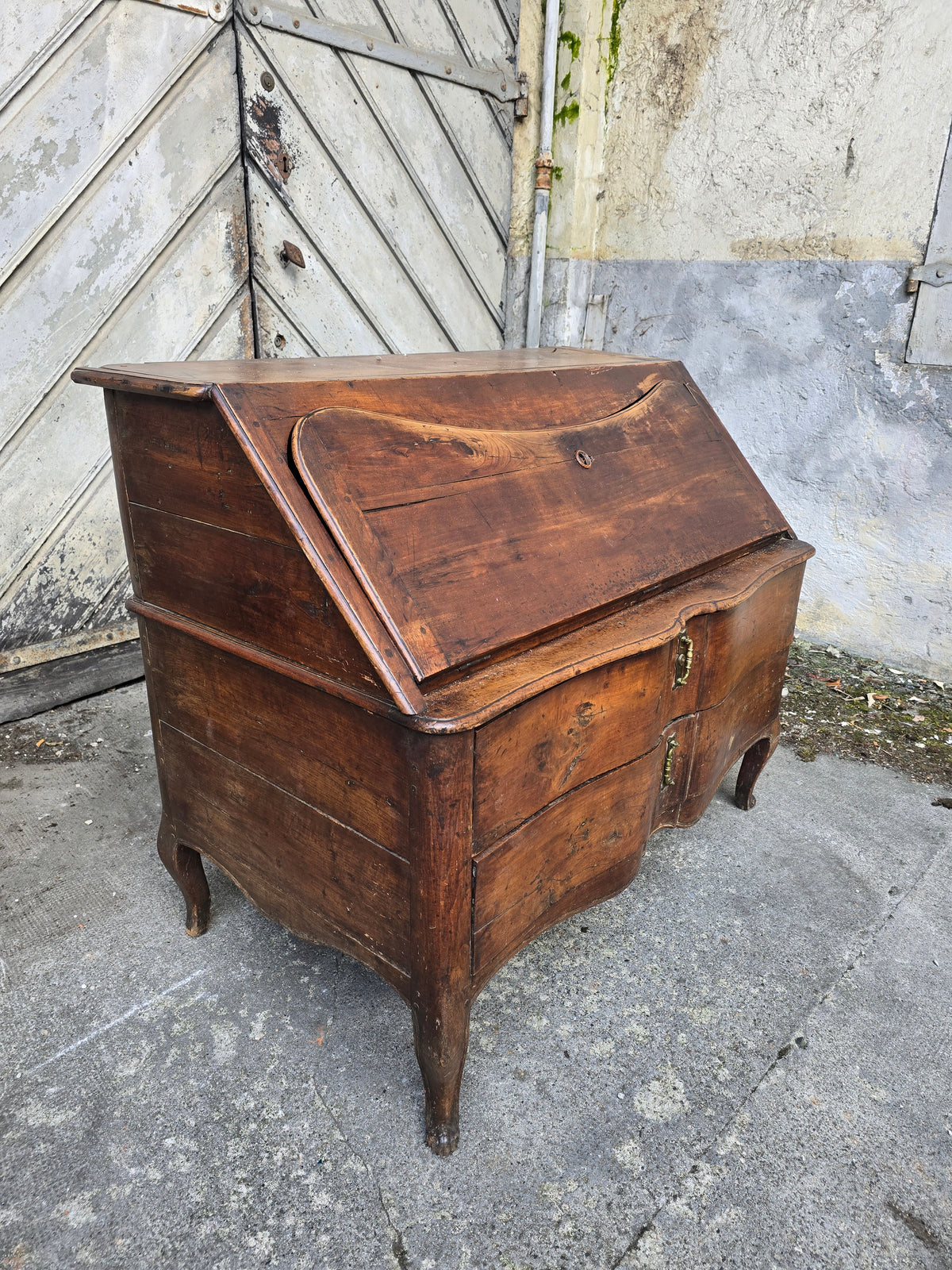 Bureau de pente secrétaire ancien d’époque Louis XV – XVIIIe