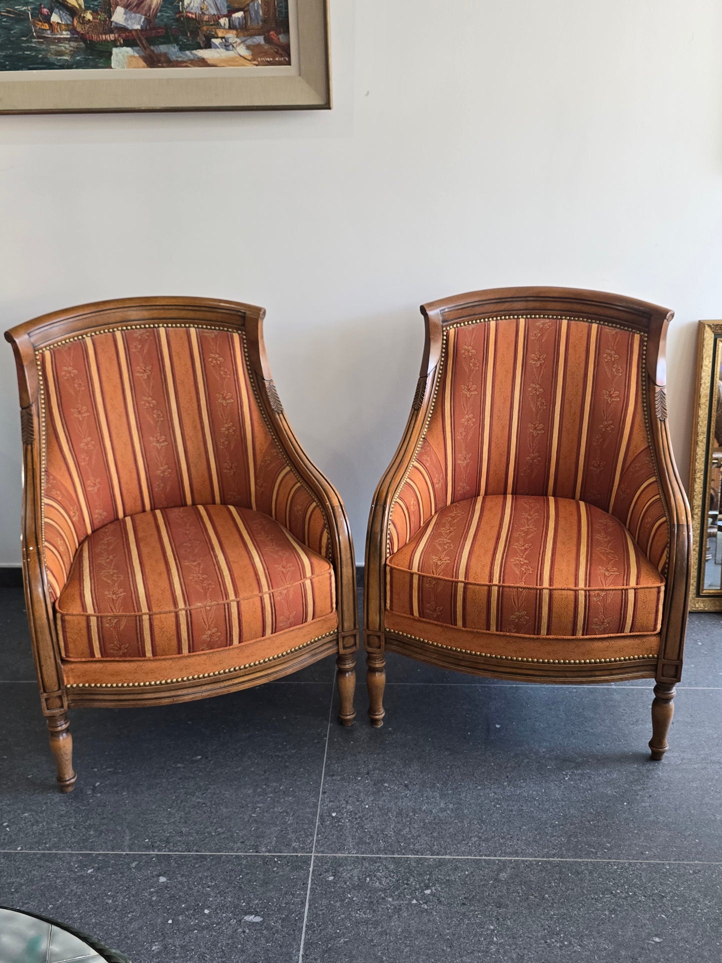 Paire de fauteuils bergères de grande qualité – Manufacture SE