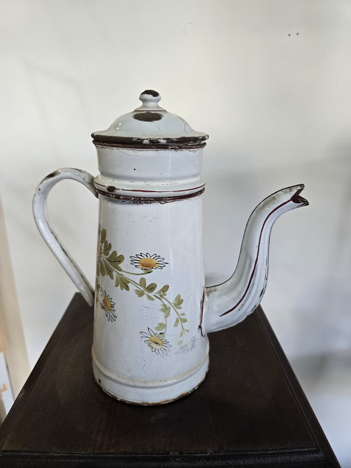 Théière ancienne en métal émaillé – Décor oiseau & fleurs – H.30 cm