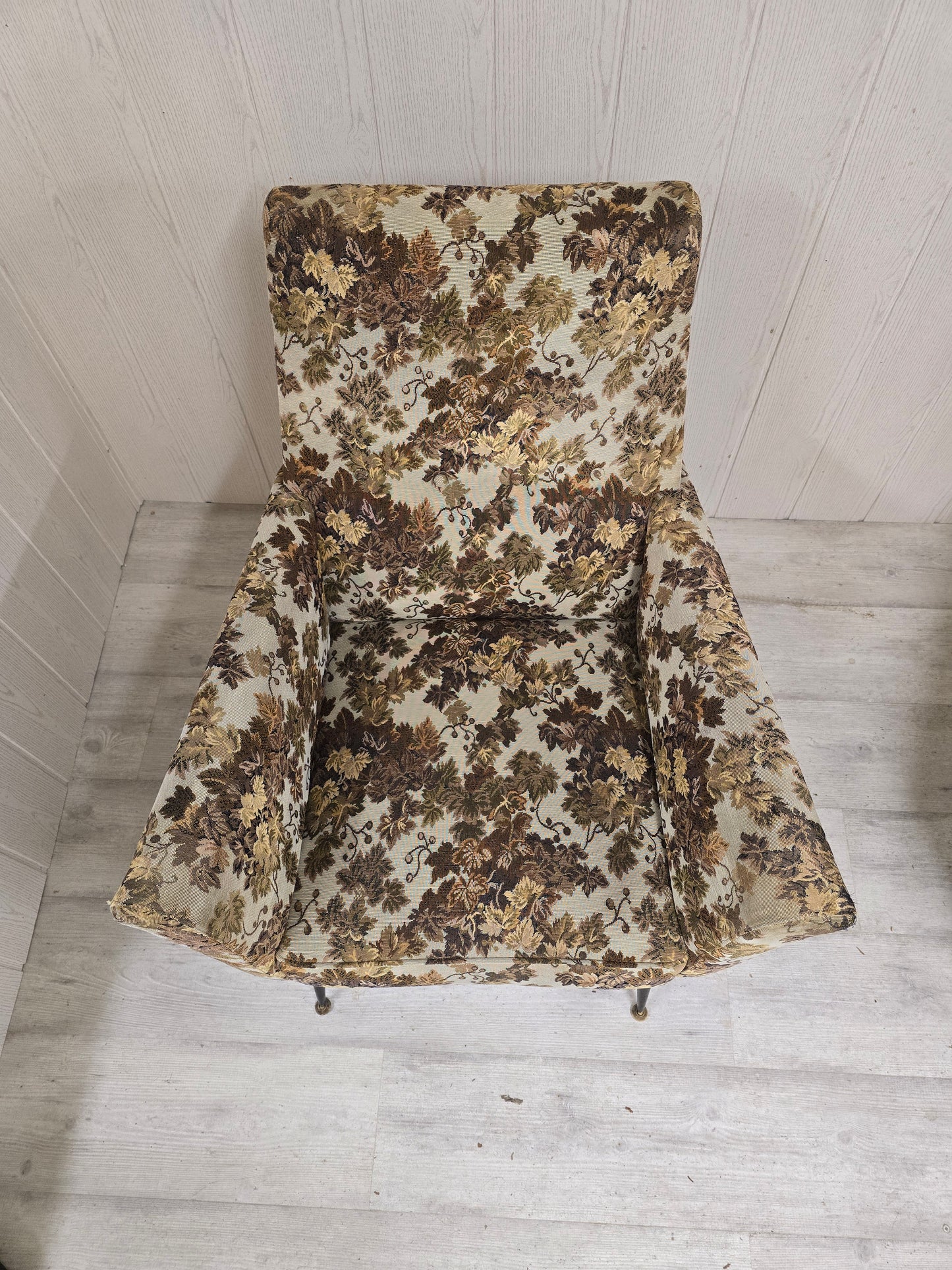 Paire de fauteuils Mid-Century Design – Piètement compas métal & tapisserie jacquard – Années 1960