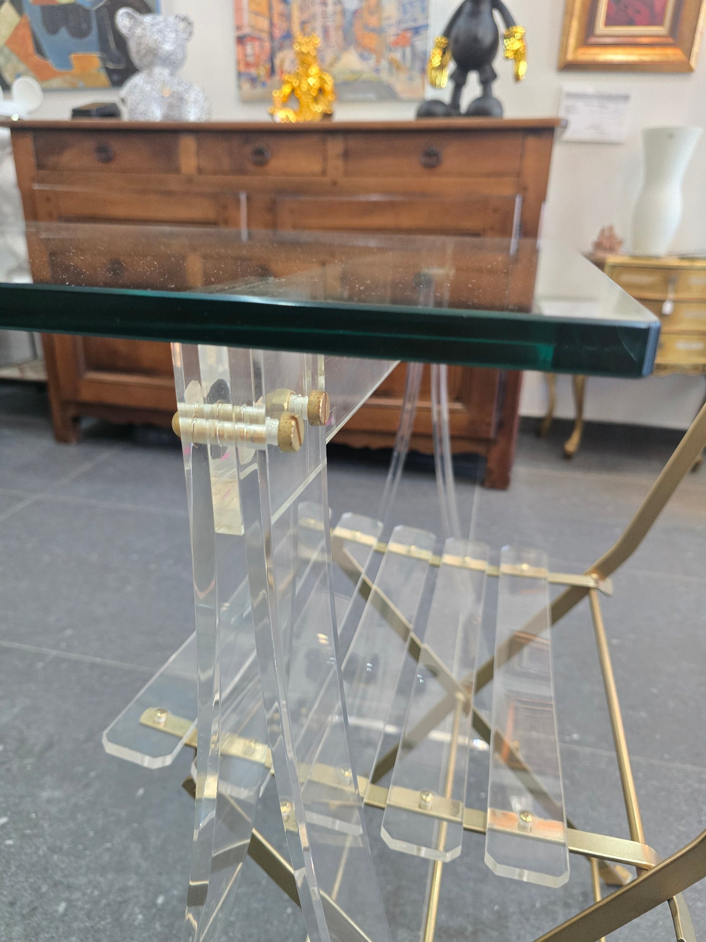 Marais International – Table & 2 chaises « Les Invisibles de Marais »