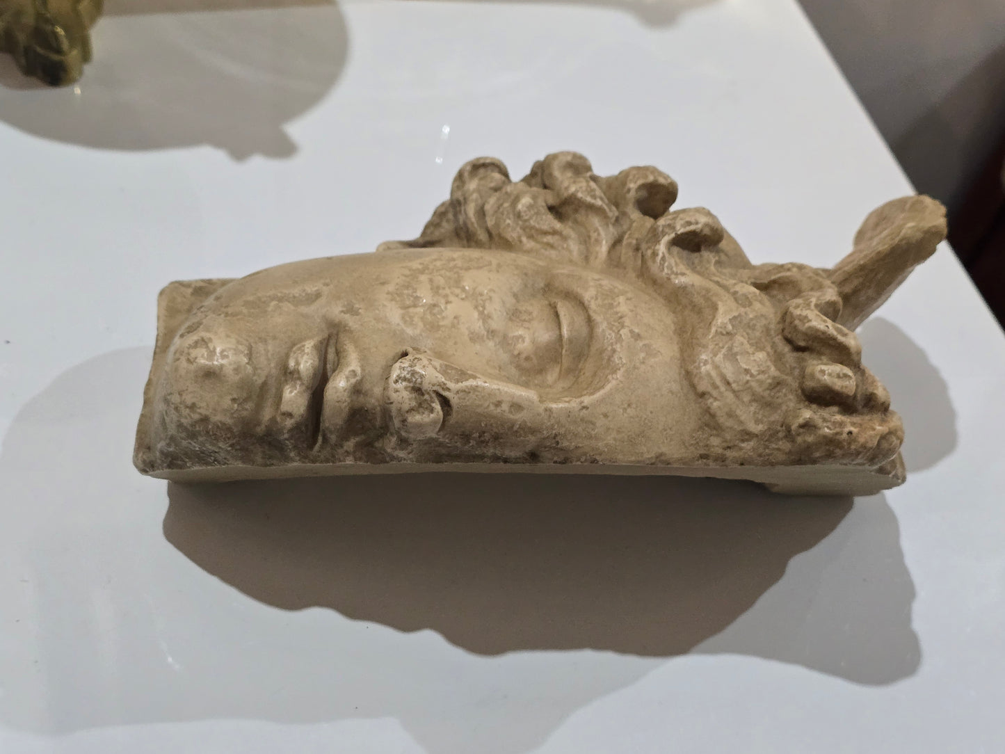 Tête de Gorgone - Hermès/ Mercure – Moulage Officiel des Musées Nationaux (RMN)