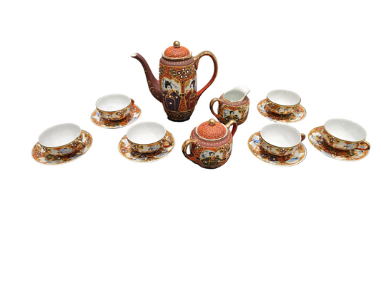 Service à café ou thé japonais en porcelaine Satsuma – Décor personnages – Ensemble complet peint main