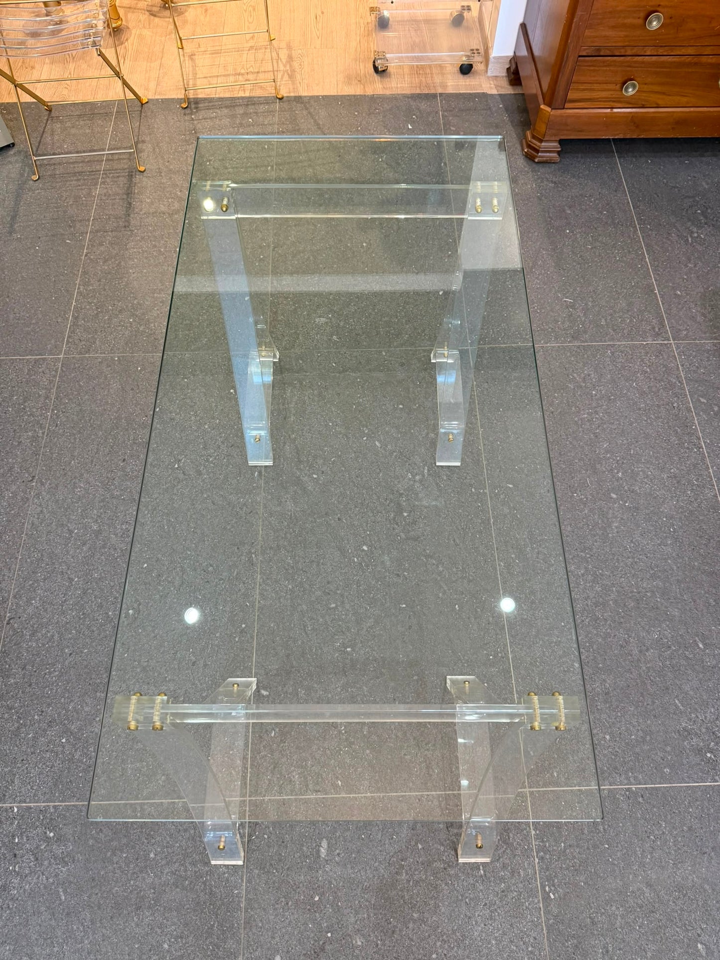 Marais International – Table & 2 chaises « Les Invisibles de Marais »