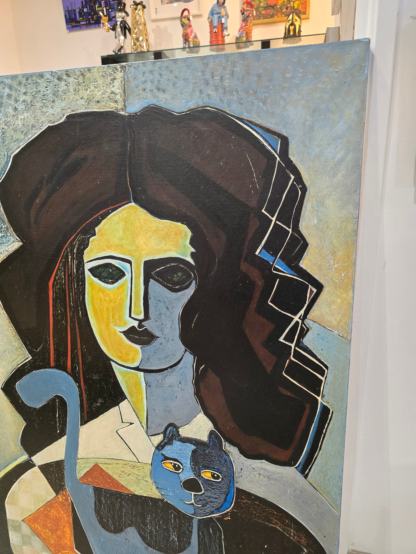 Tableau contemporain figuratif signé Oger – Femme au chat, composition moderniste, XXᵉ siècle