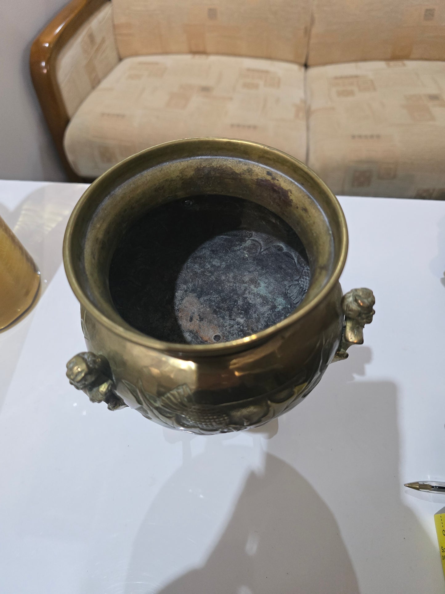 Brûle-parfum / Pot décoratif en laiton signé RAULIN – Style Art Nouveau