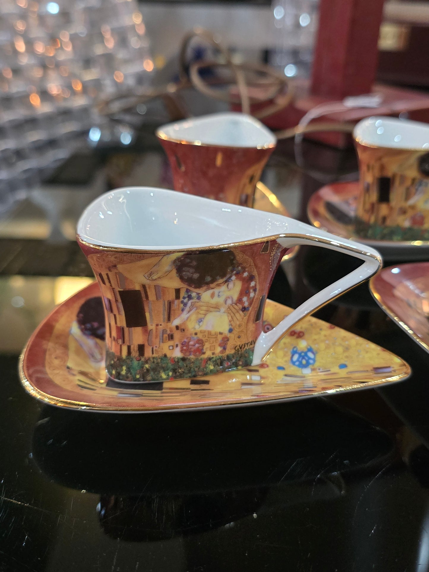 Lot de 4 tasses à espresso – Collection Gustav Klimt – “Le Baiser"