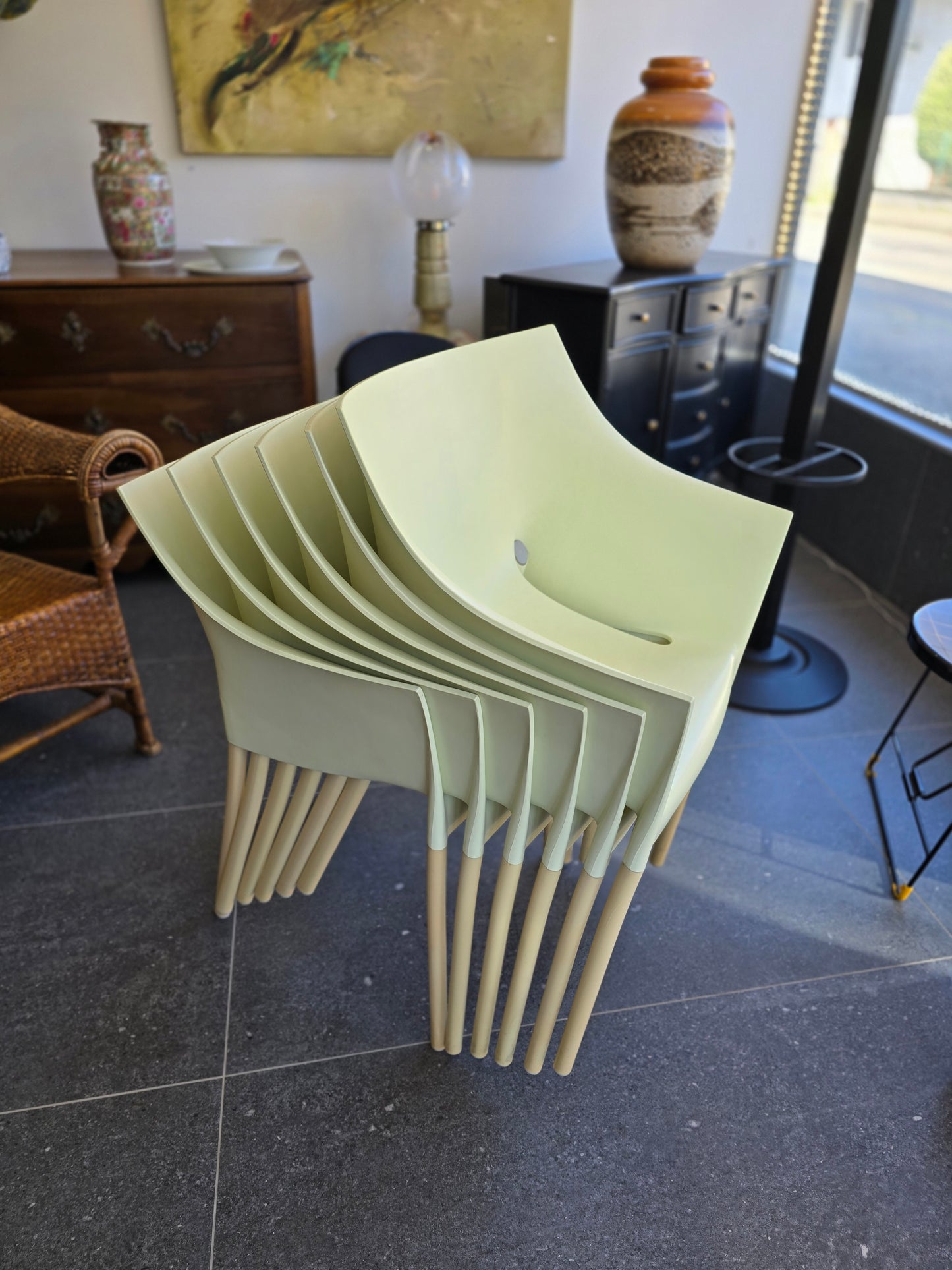 6 fauteuils DR. NO by Philippe Starck pour Kartell – design italien empilable