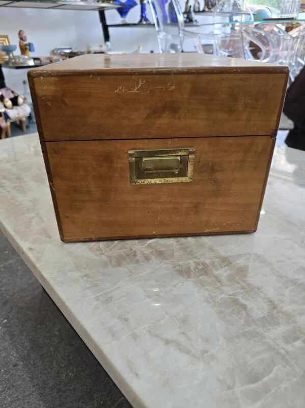 Cave à cigares vintage en bois – Hygromètre intégré et clé