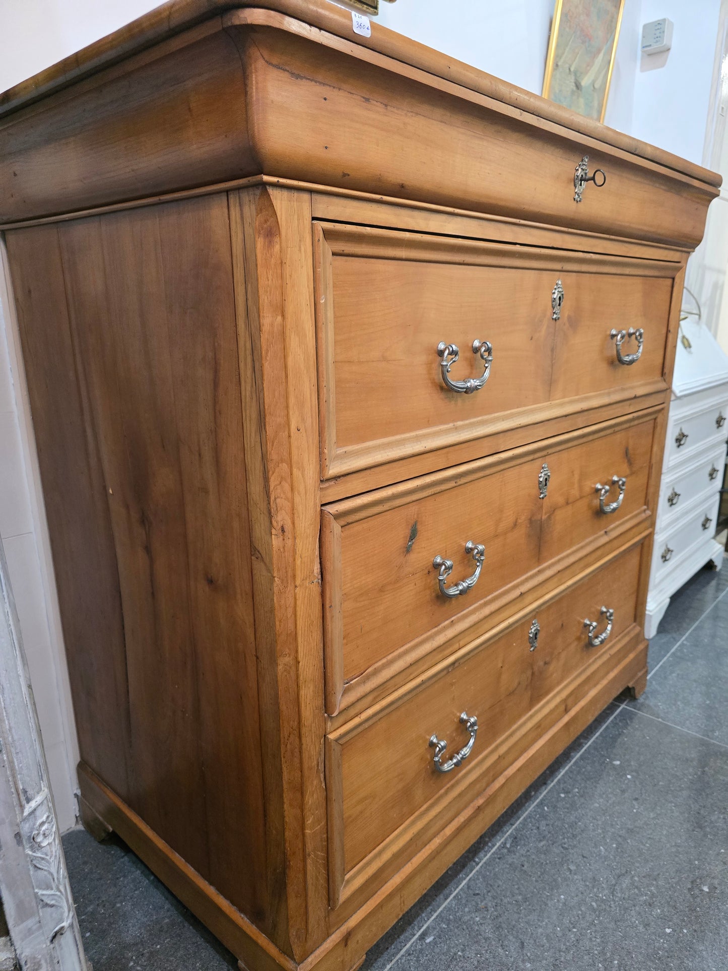 Commode en sapin
