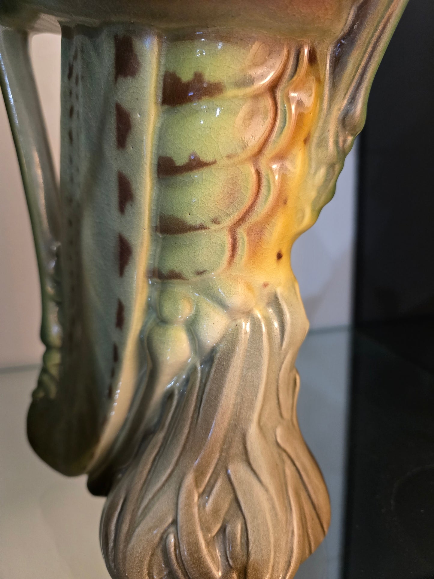 Pichet à Absinthe “La Sauterelle” – Faïencerie de Saint-Clément – Vers 1910