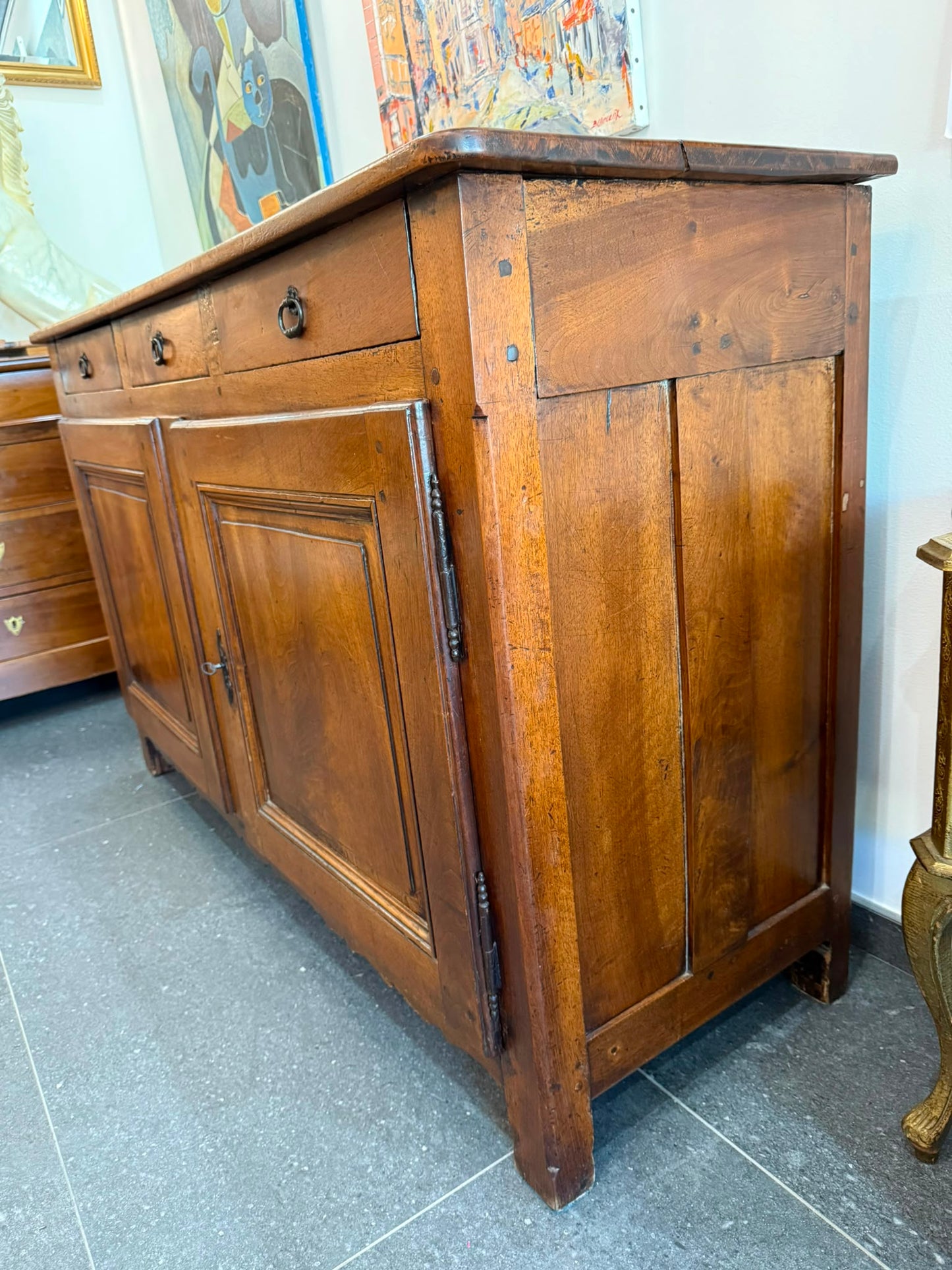 Buffet ancien XIXe siècle en noyer – 3 tiroirs