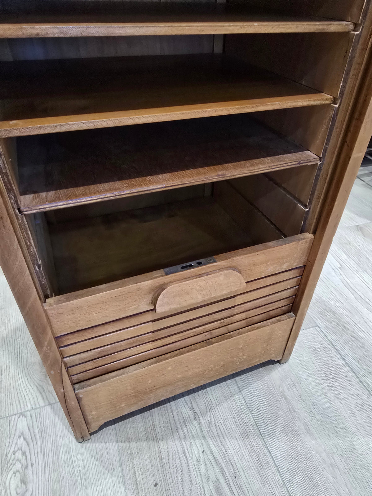 Classeur ancien GM RADIA à rideau – meuble de bureau années 30/40
