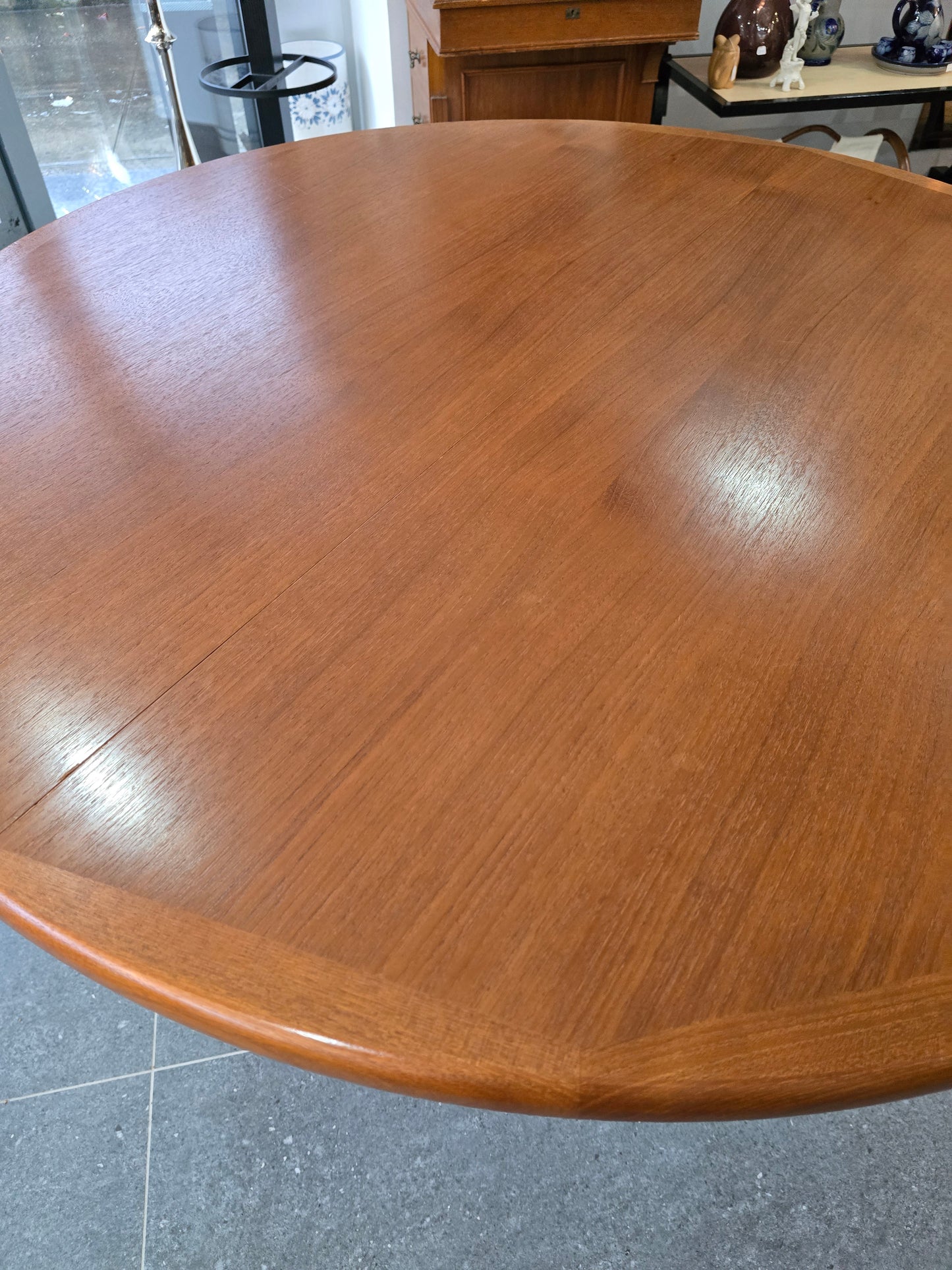Table ronde extensible en teck – Design scandinave vintage – Ø120 cm + 2 rallonges
