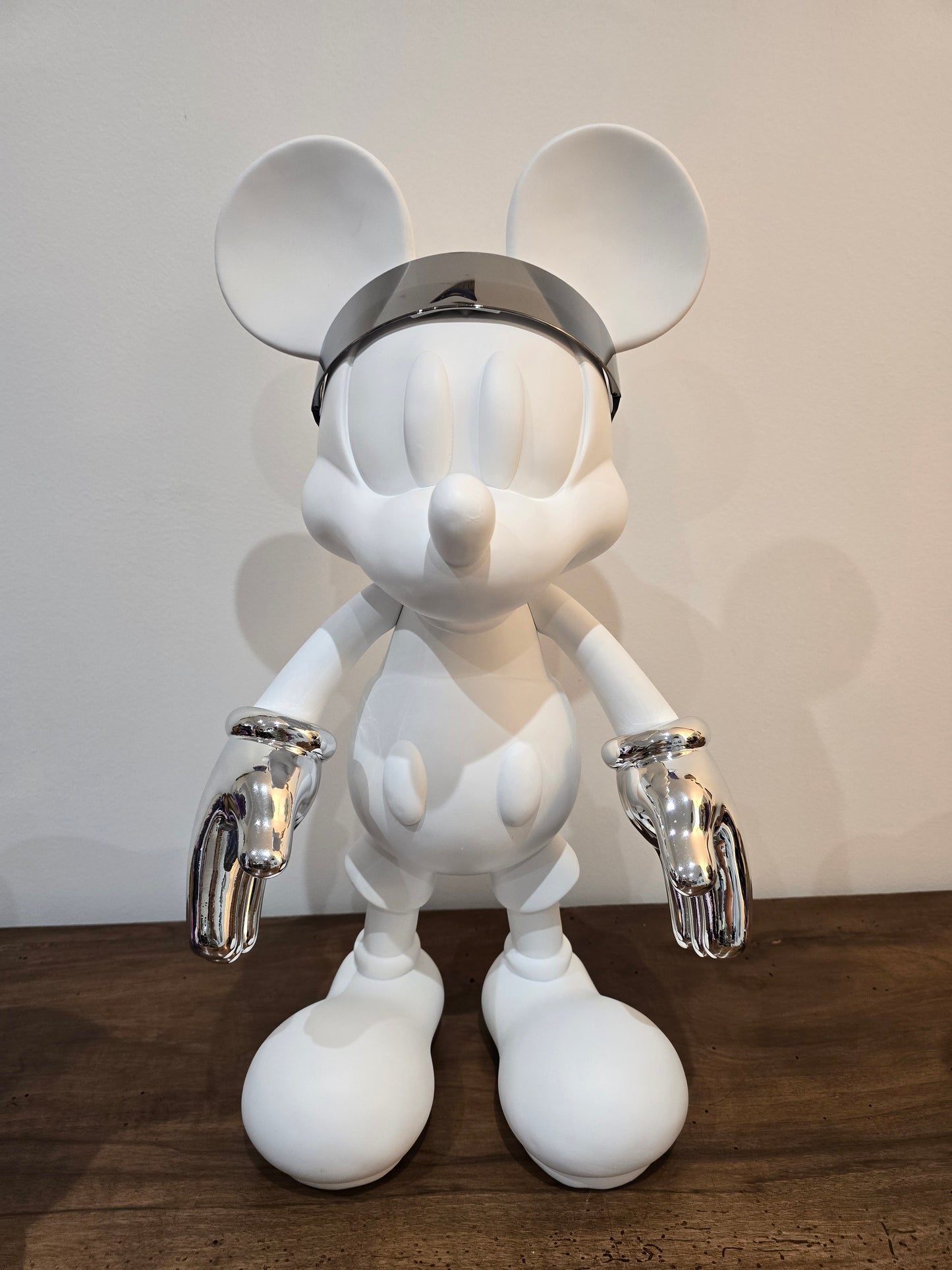 Mickey Cyber Punk 56 cm – Atelier Home
