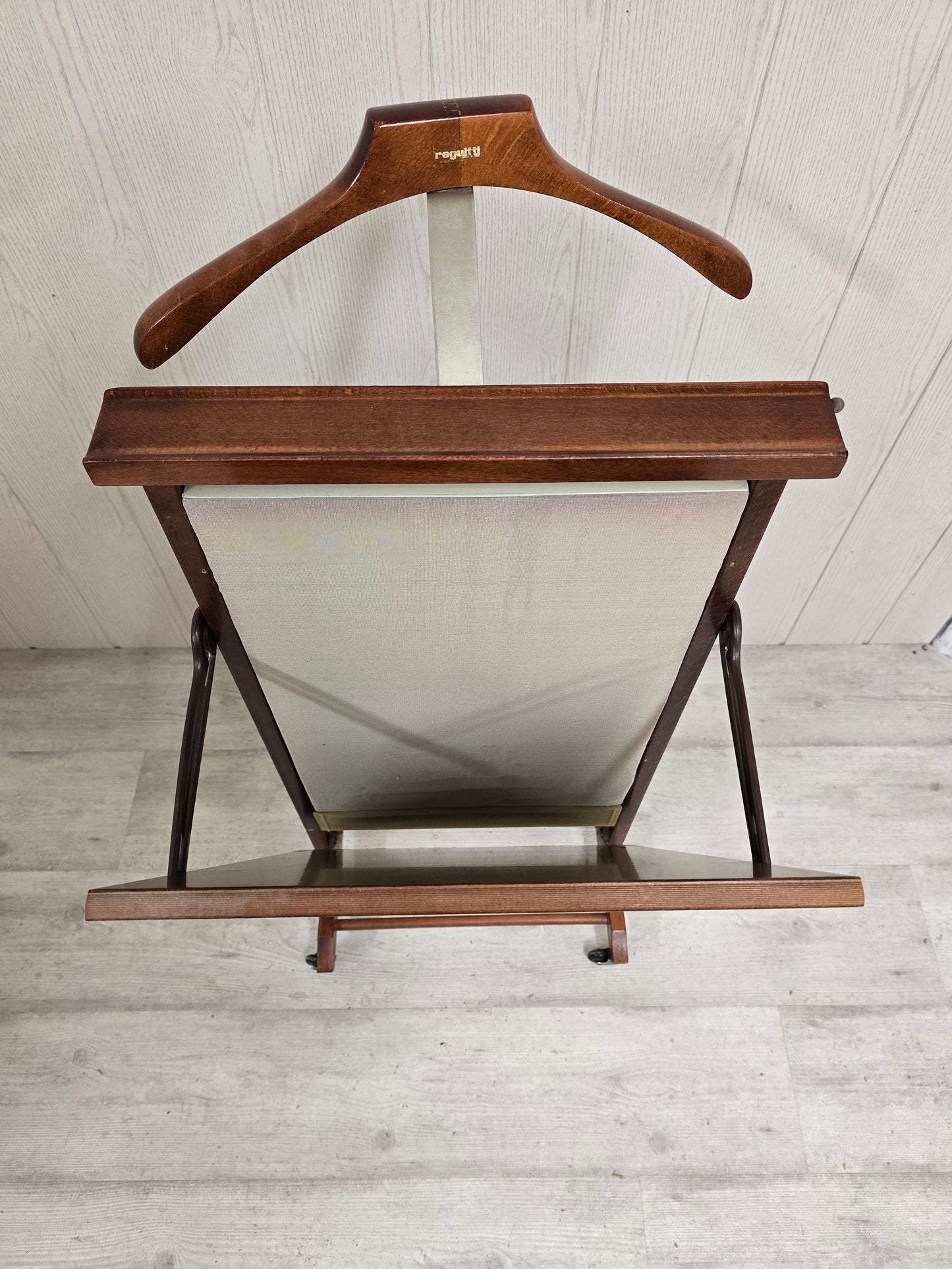 Valet de Nuit Vintage – Reguitti – Italie