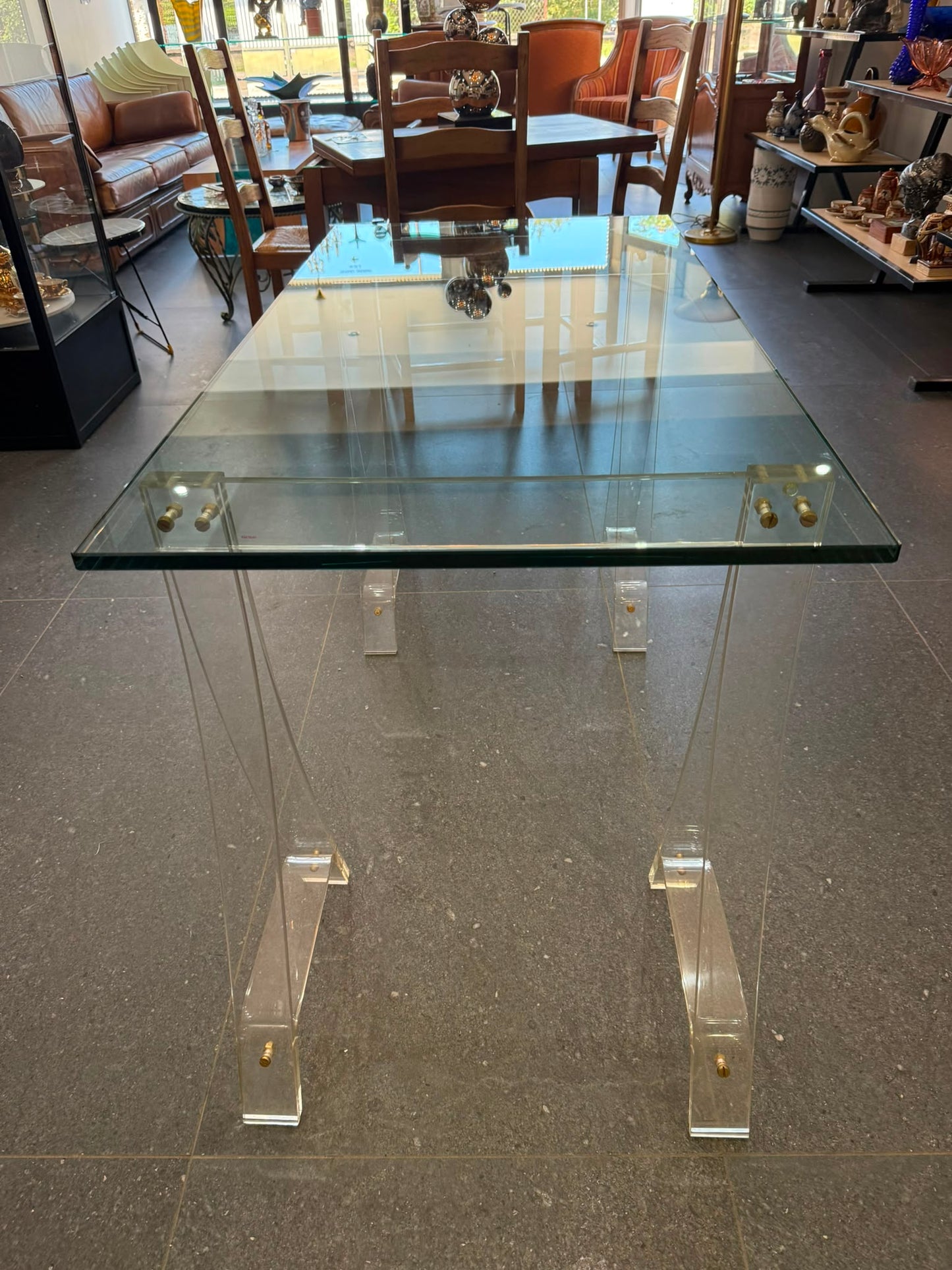 Marais International – Table & 2 chaises « Les Invisibles de Marais »