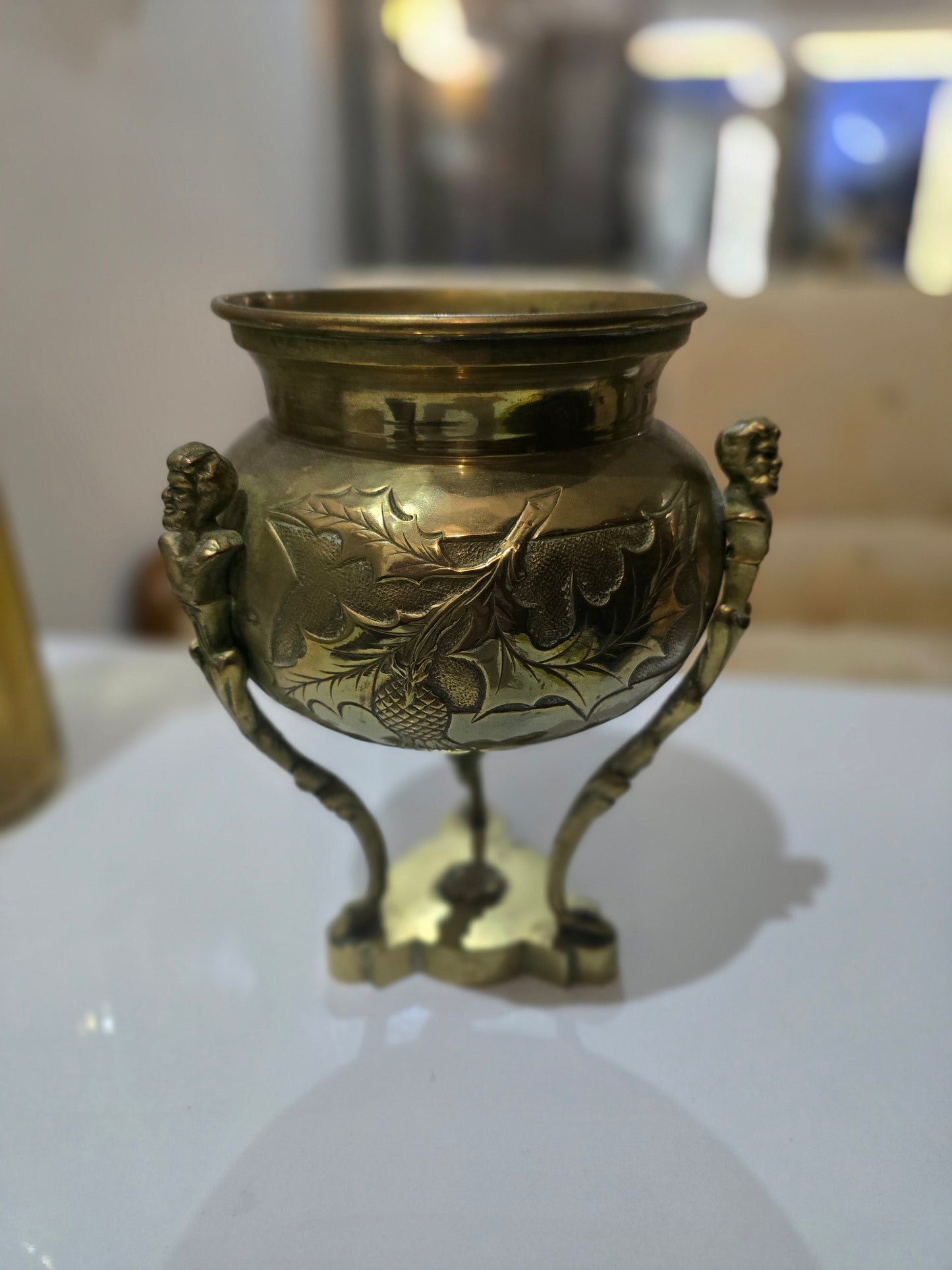 Brûle-parfum / Pot décoratif en laiton signé RAULIN – Style Art Nouveau