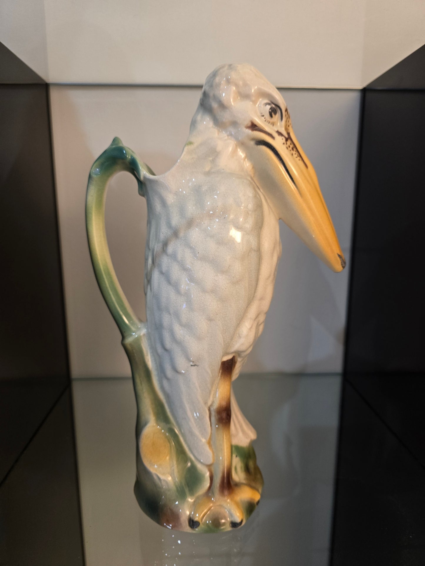 Pichet naturaliste “Marabout”
Faïencerie Keller & Guérin – Saint-Clément
Fin XIXe siècle (circa 1885-1895)